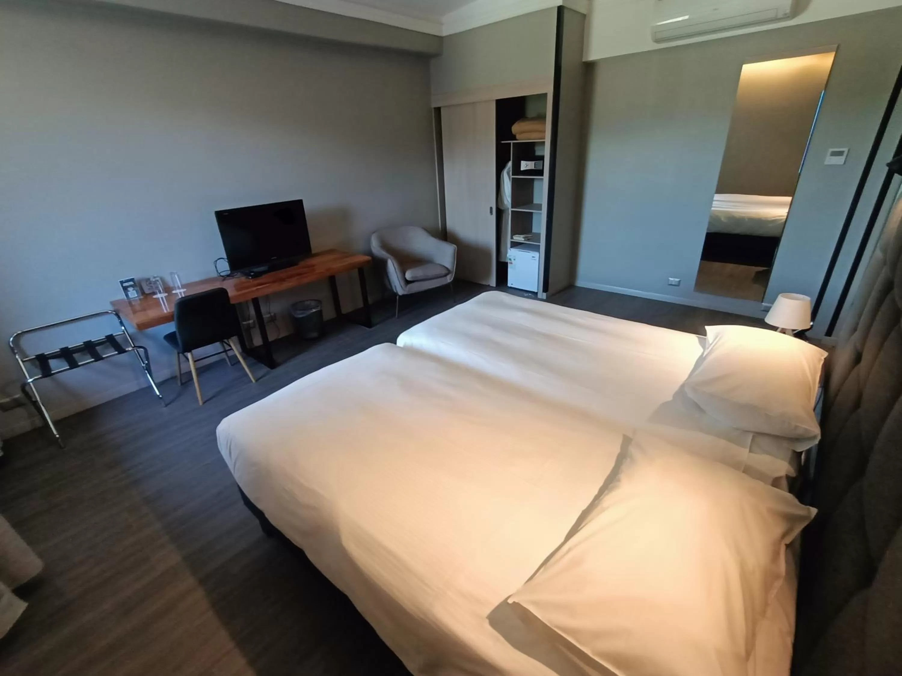 Bedroom, Bed in Hotel Enjoy Pucón