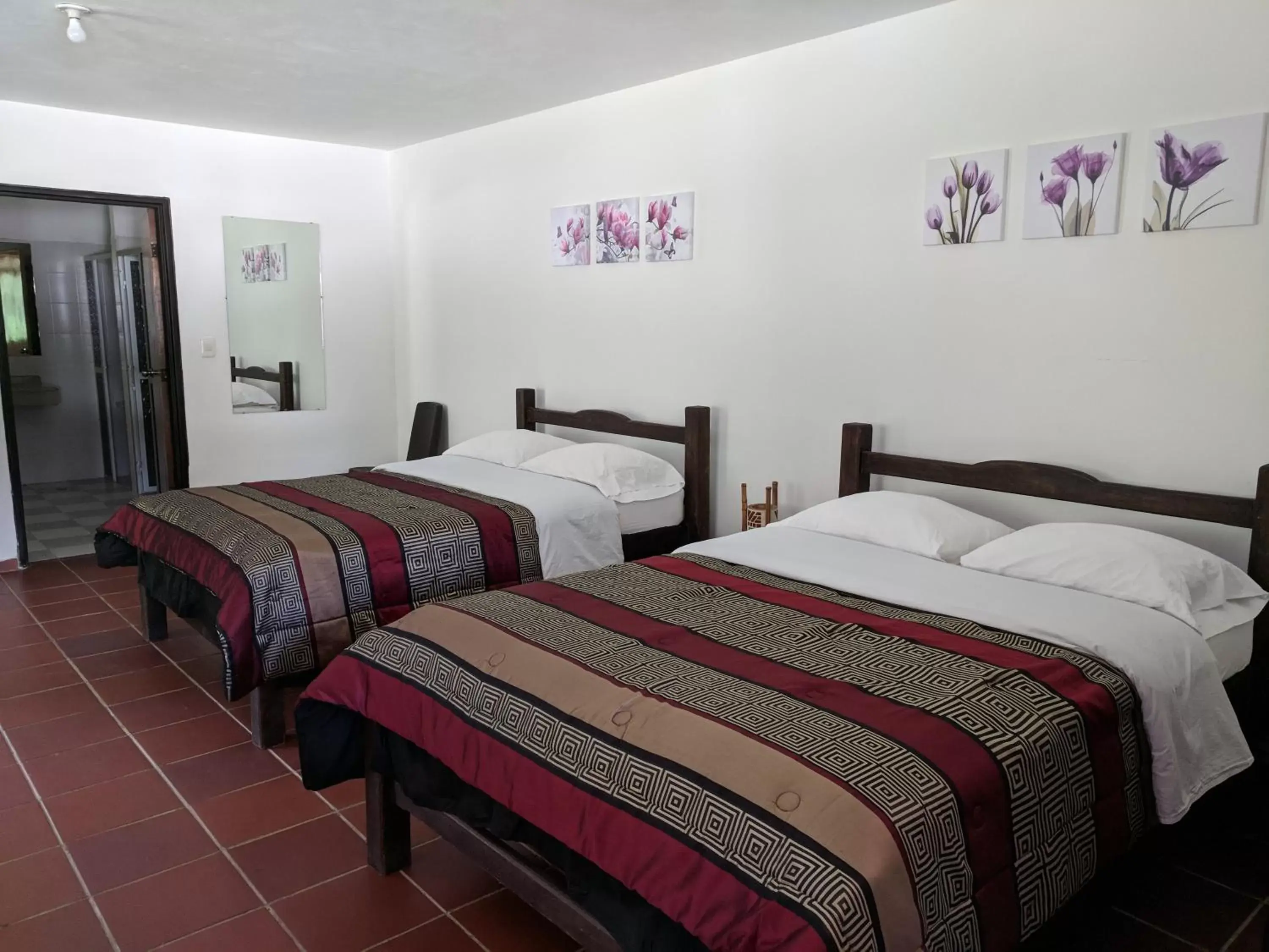 Quadruple Room in Hotel Guaitipan Ancestral Quadruple Room in Hotel Guaitipan Ancestral