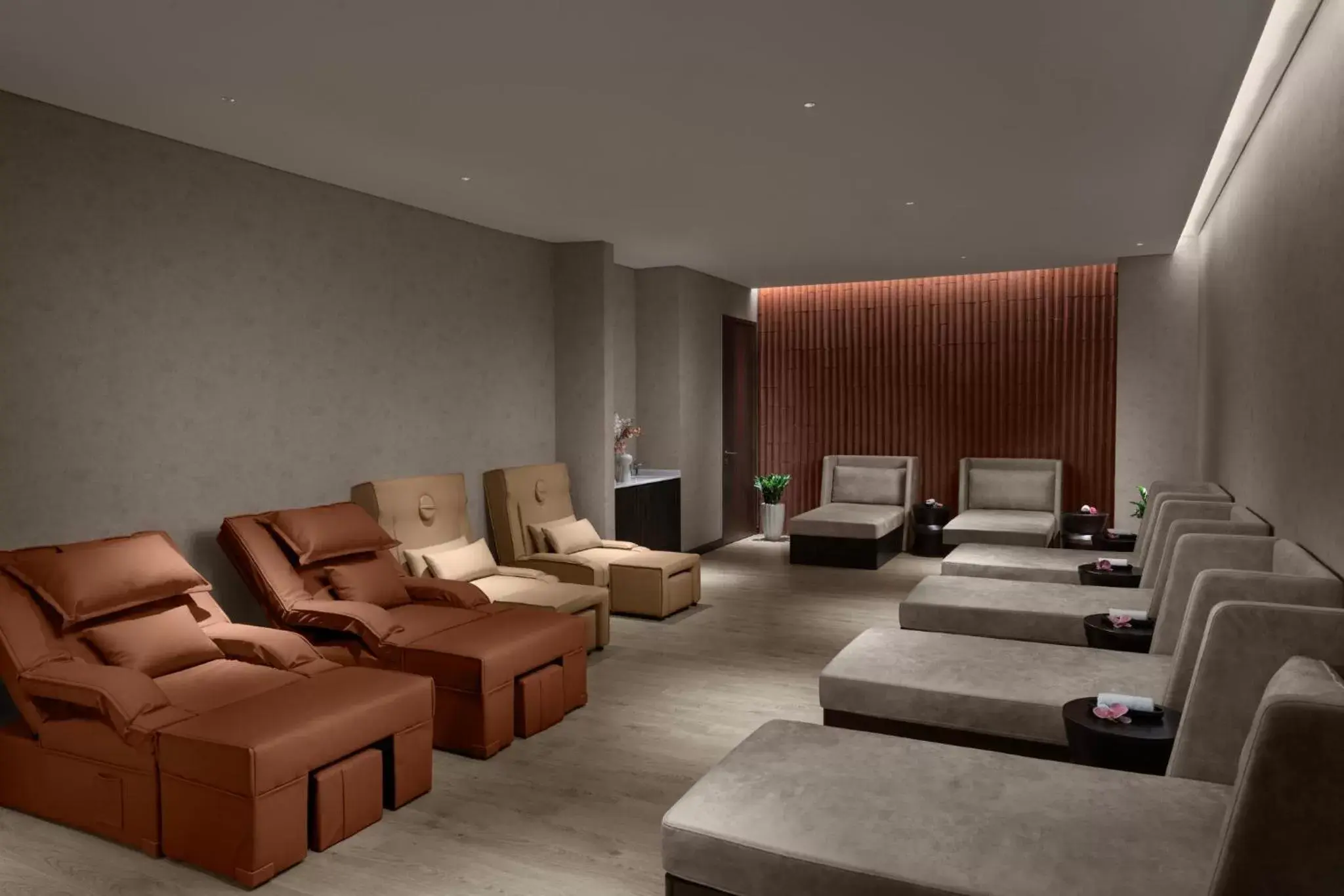 Spa and wellness centre/facilities, Seating Area in Crowne Plaza Vinh Yen City Centre, an IHG Hotel