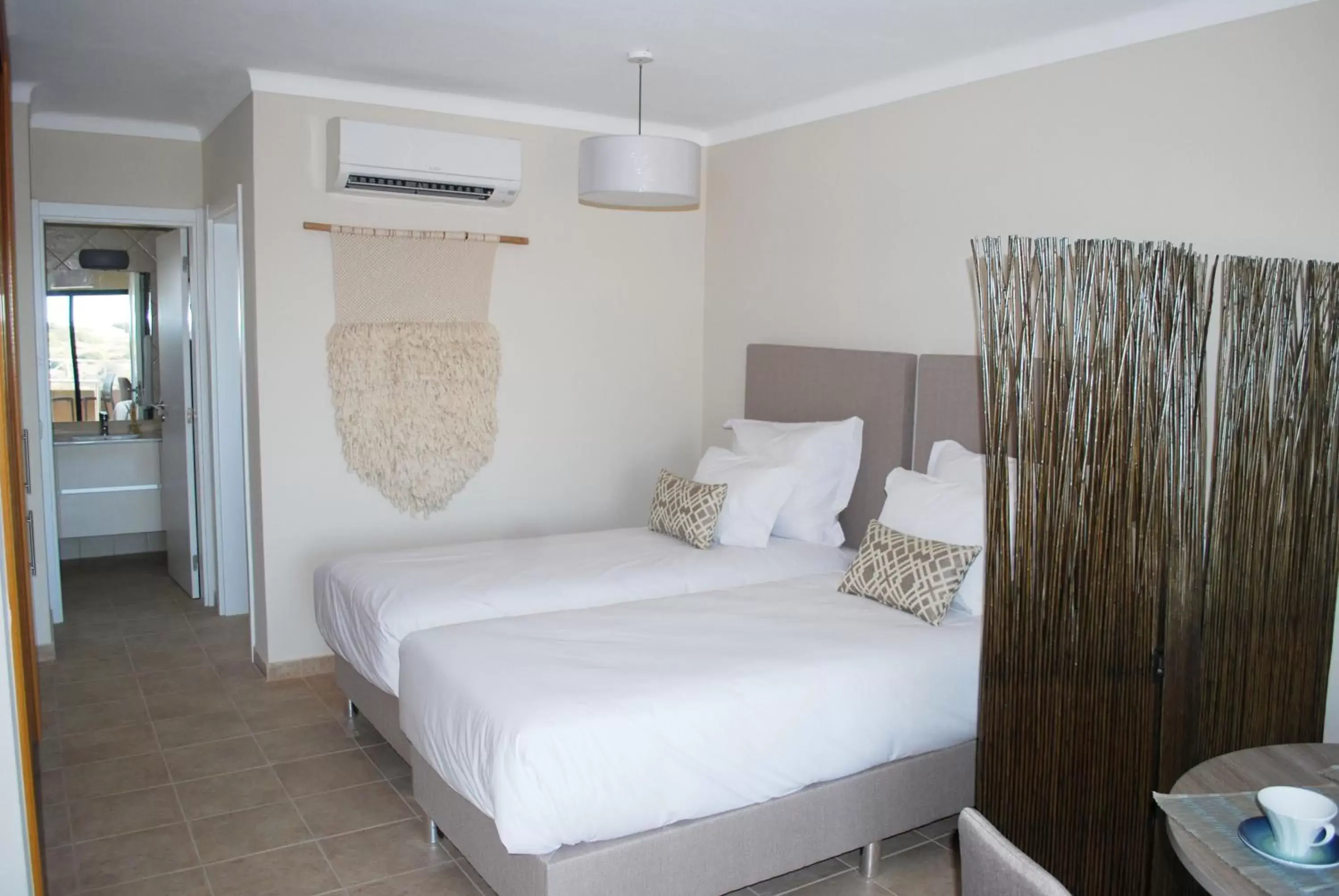 Bed in Pestana Gramacho Residences