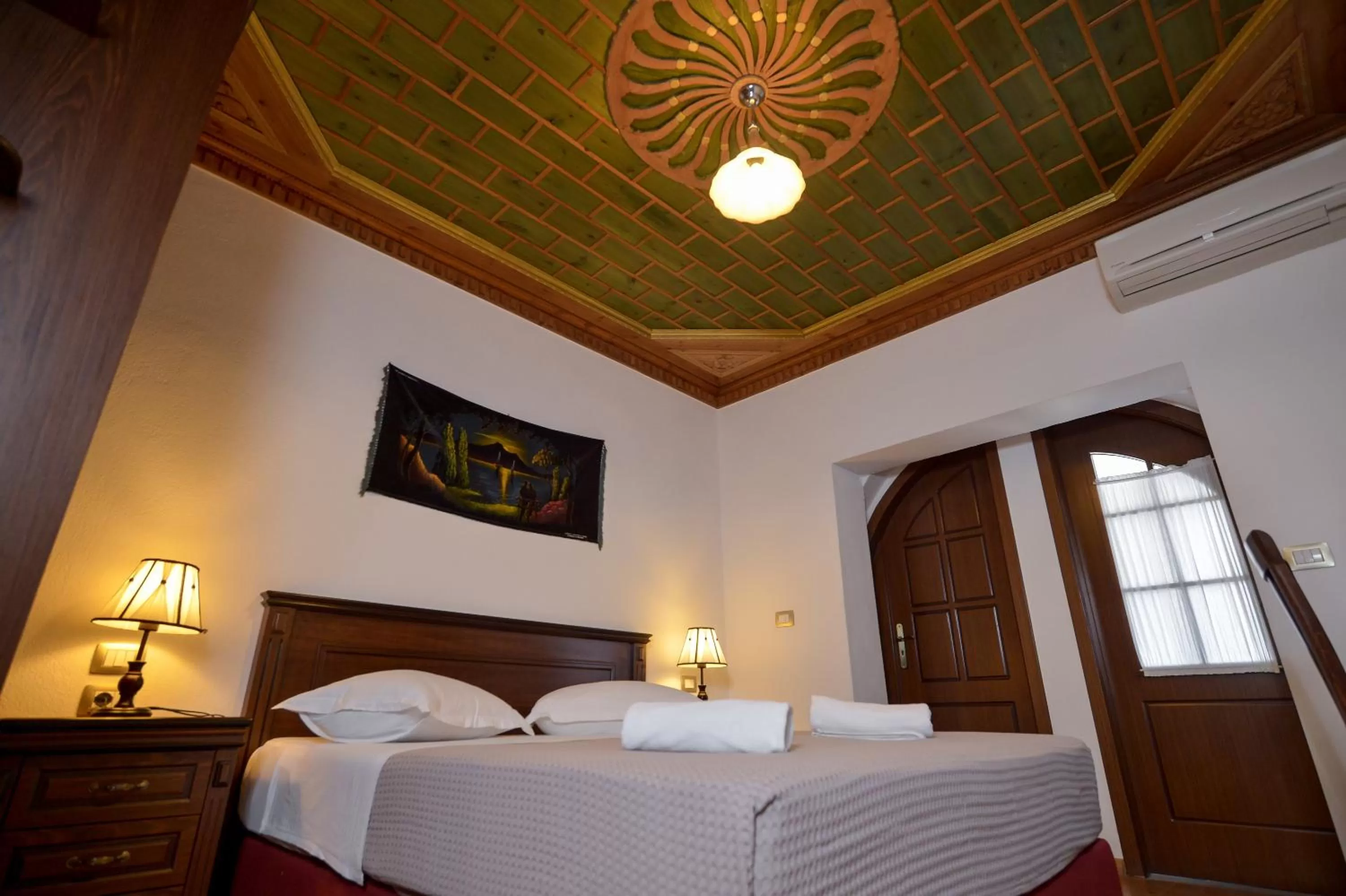 Photo of the whole room, Bed in Hotel Kalemi 2