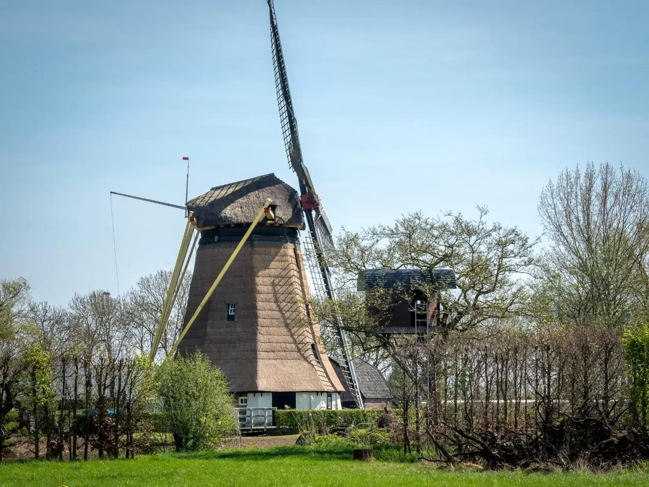 Property Building in De Oosterling