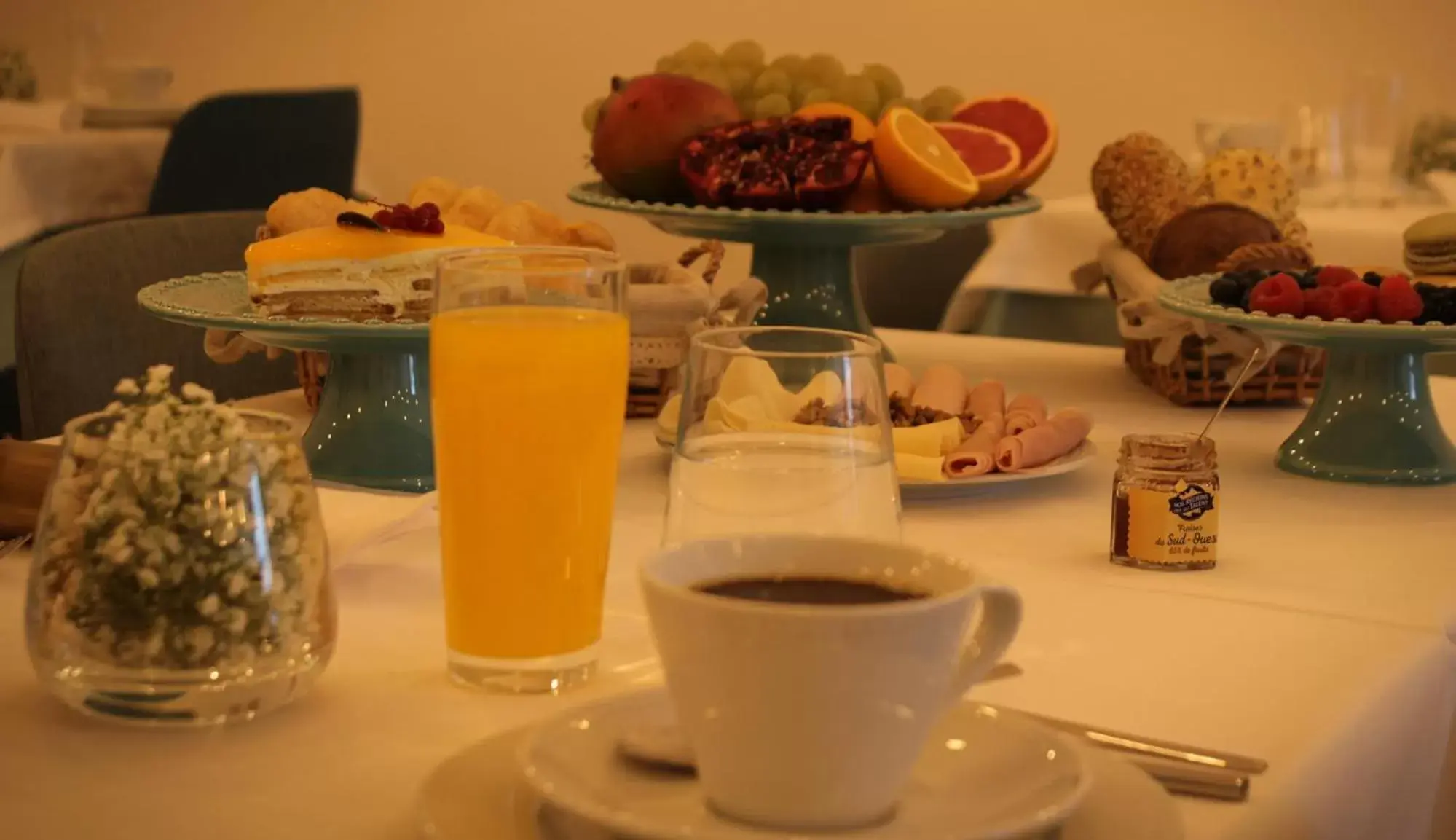 Breakfast in Castelo Hotel
