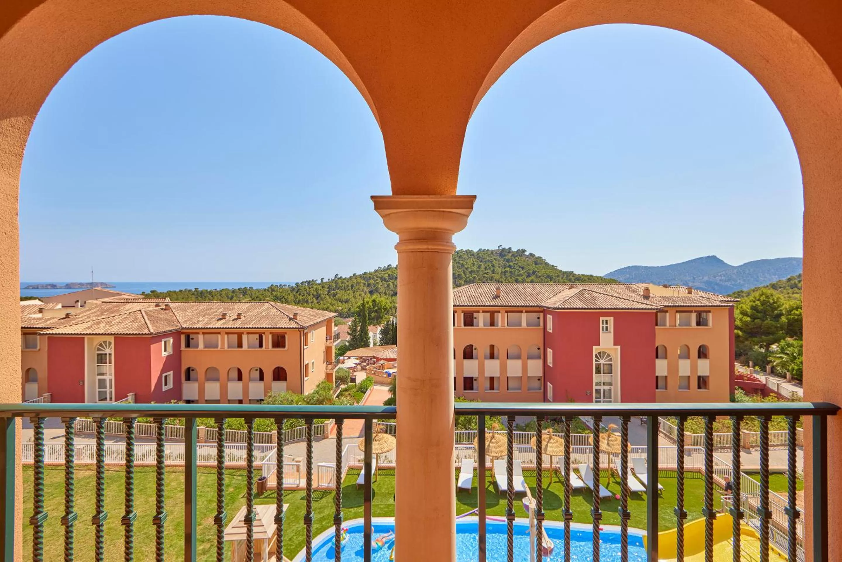 Property building in Bordoy Don Antonio