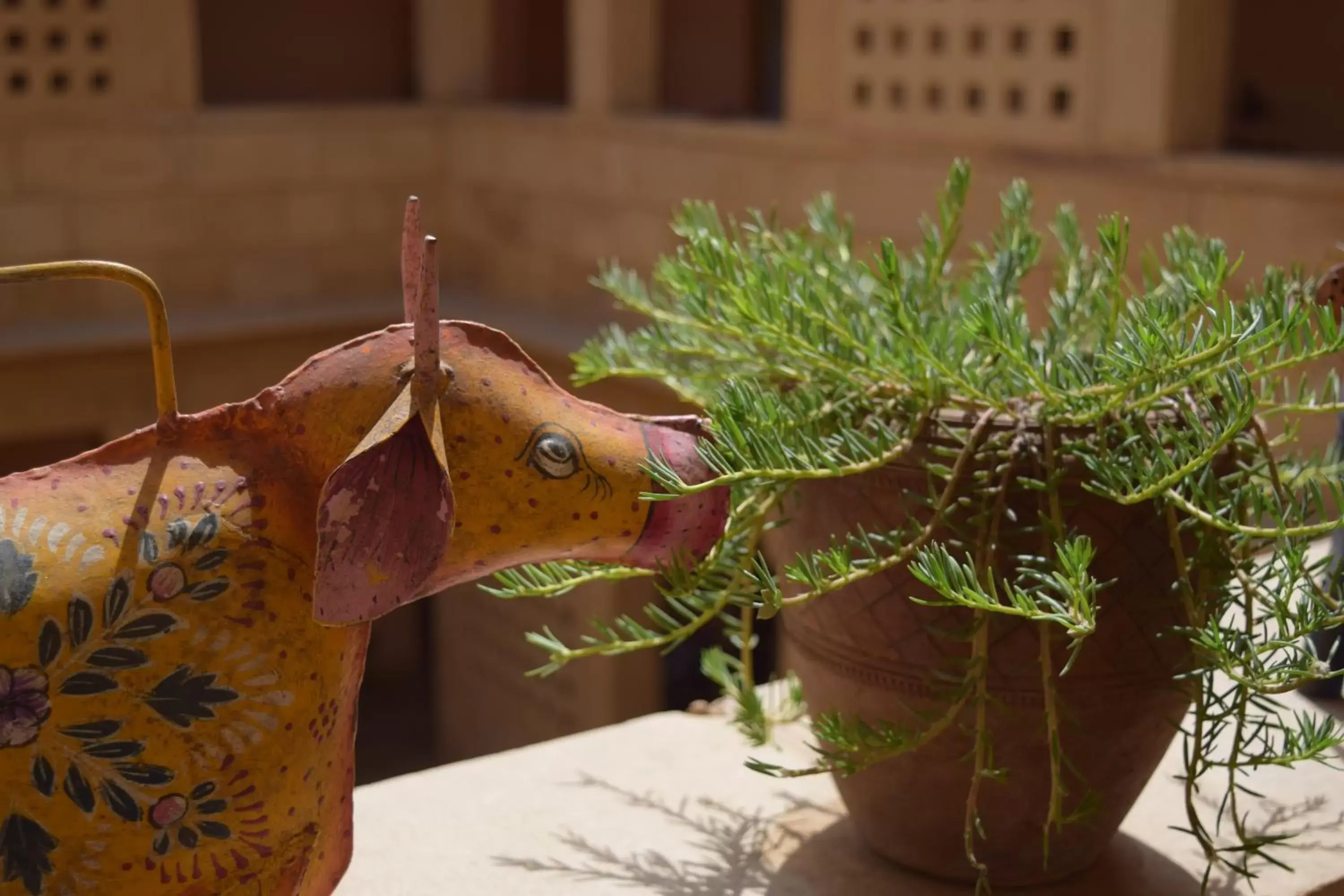 Decorative detail, Other Animals in 1st Gate Home- Fusion