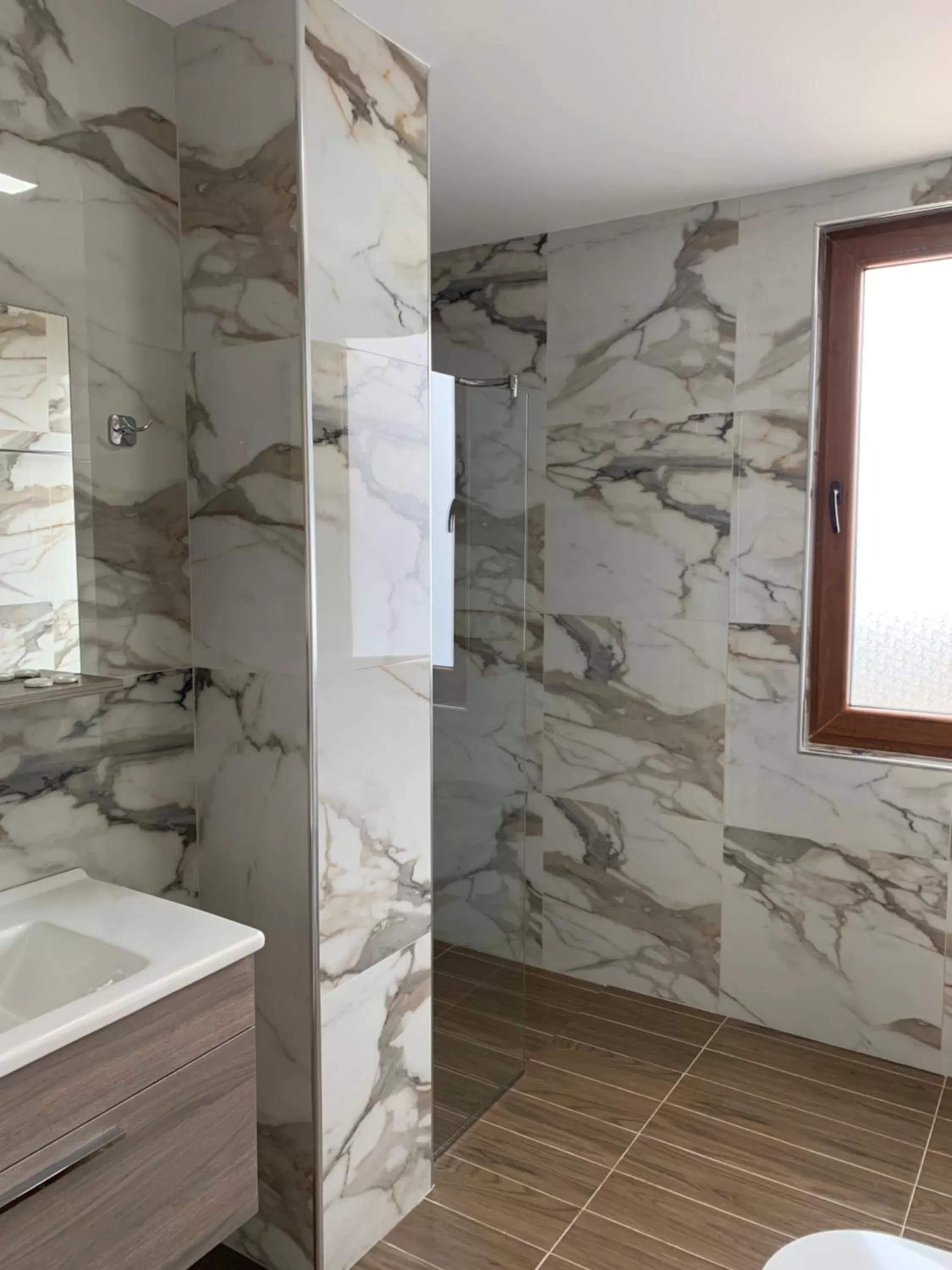 Bathroom in Grand Hotel Pogradec