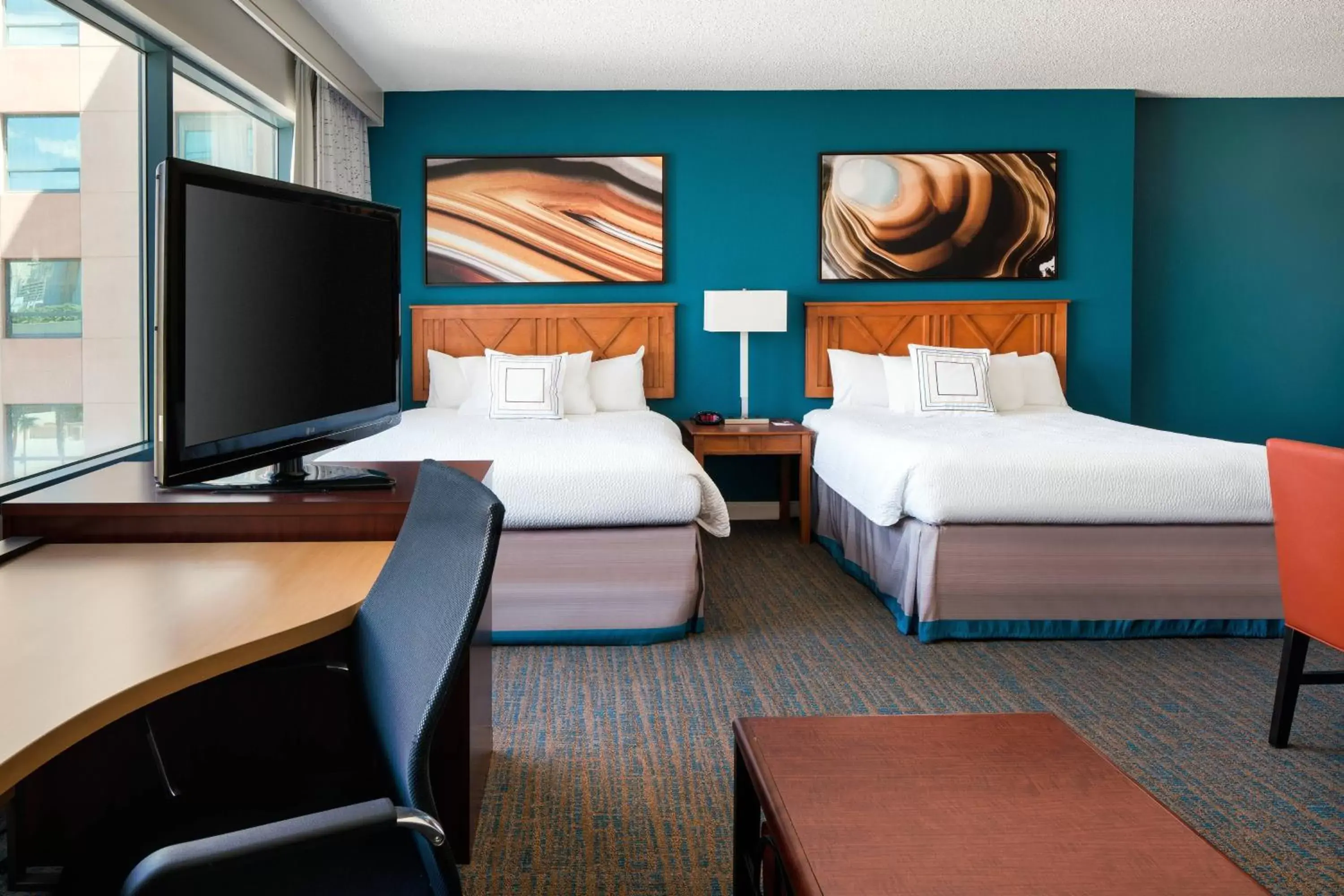 Photo of the whole room, Bed in Residence Inn by Marriott Las Vegas Hughes Center