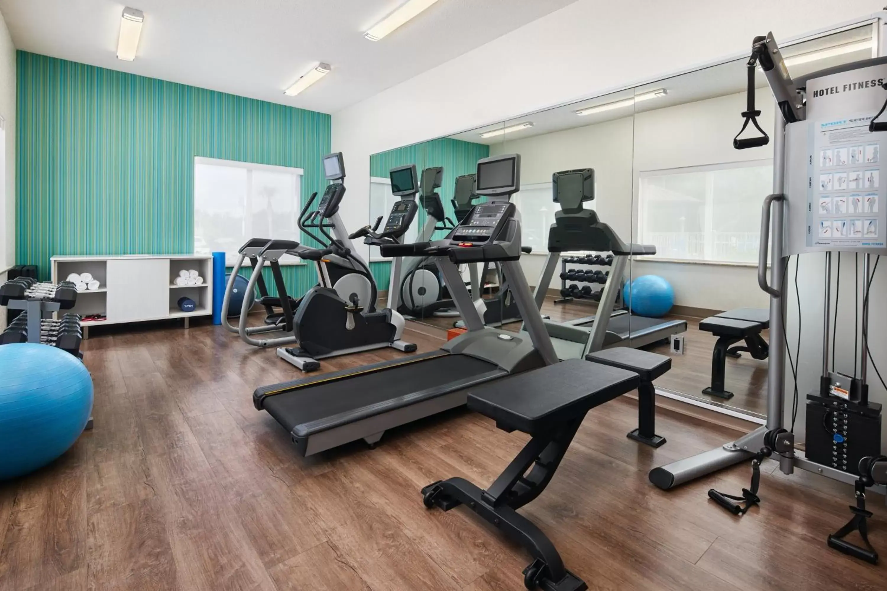 Fitness centre/facilities, Fitness Center/Facilities in Holiday Inn Express & Suites Bonifay, an IHG Hotel