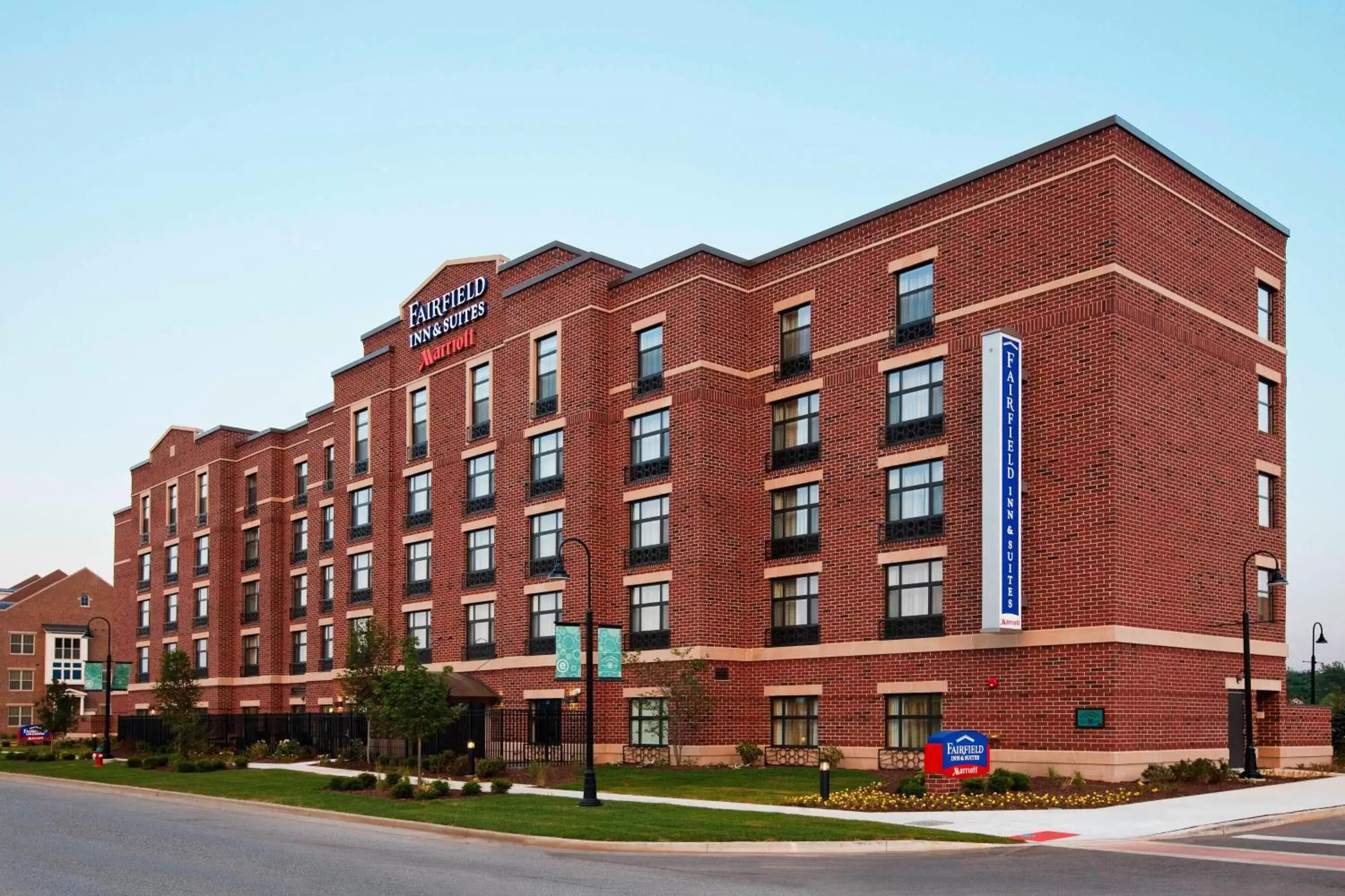 Property Building in Fairfield Inn & Suites South Bend at Notre Dame