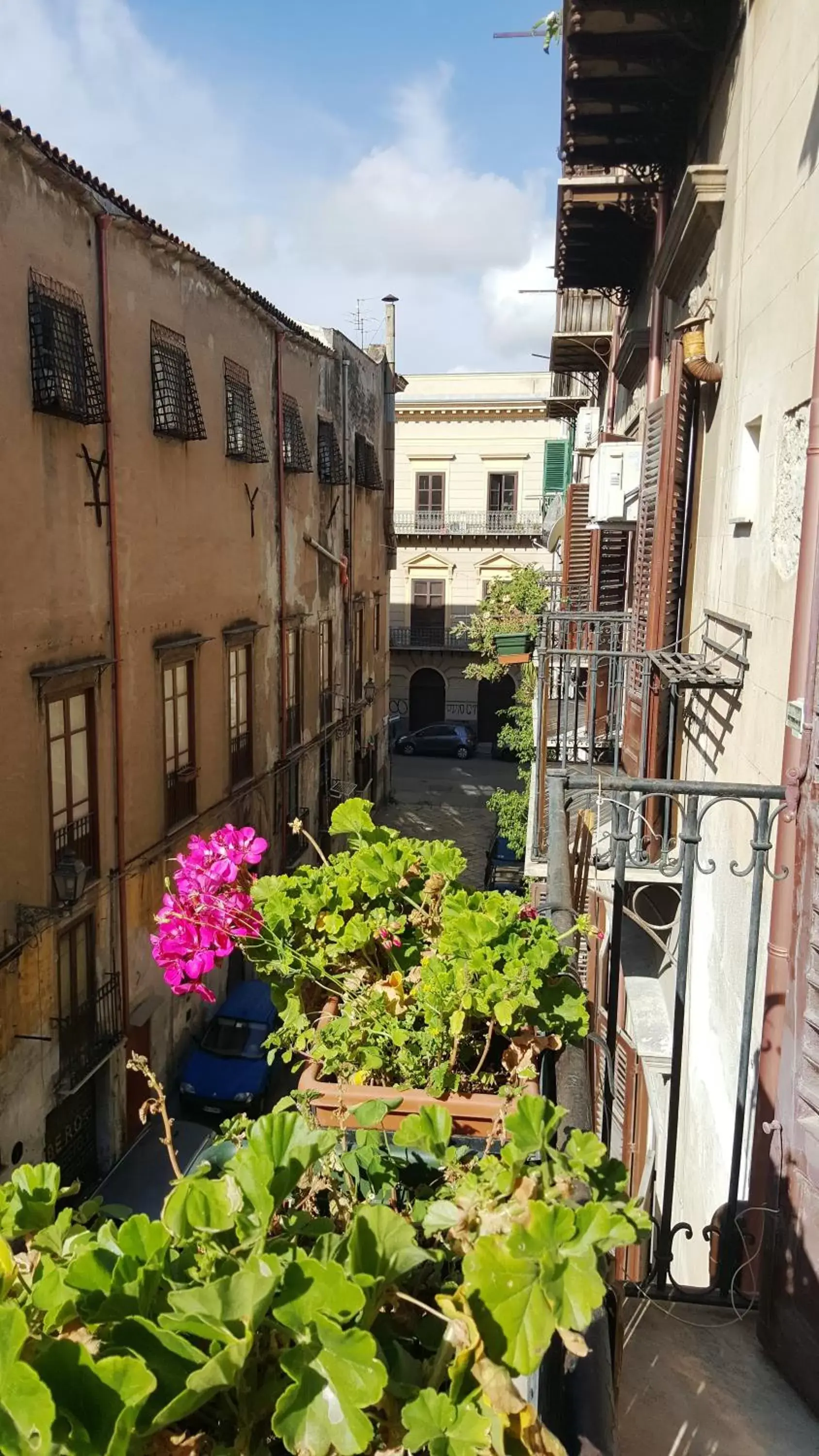 Balcony/Terrace, Neighborhood in Stanze al Genio B&B