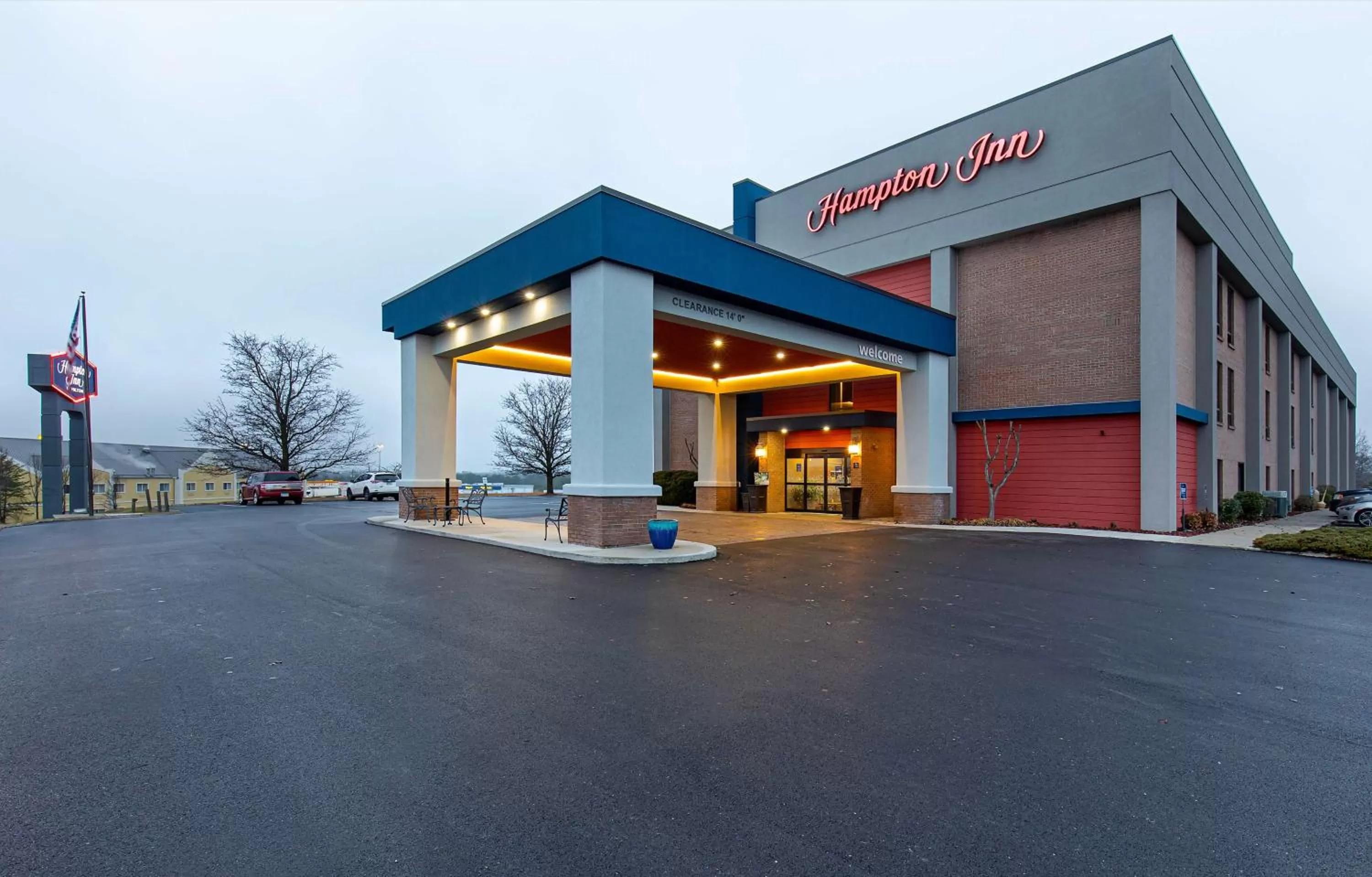 Property building in Hampton Inn Corbin