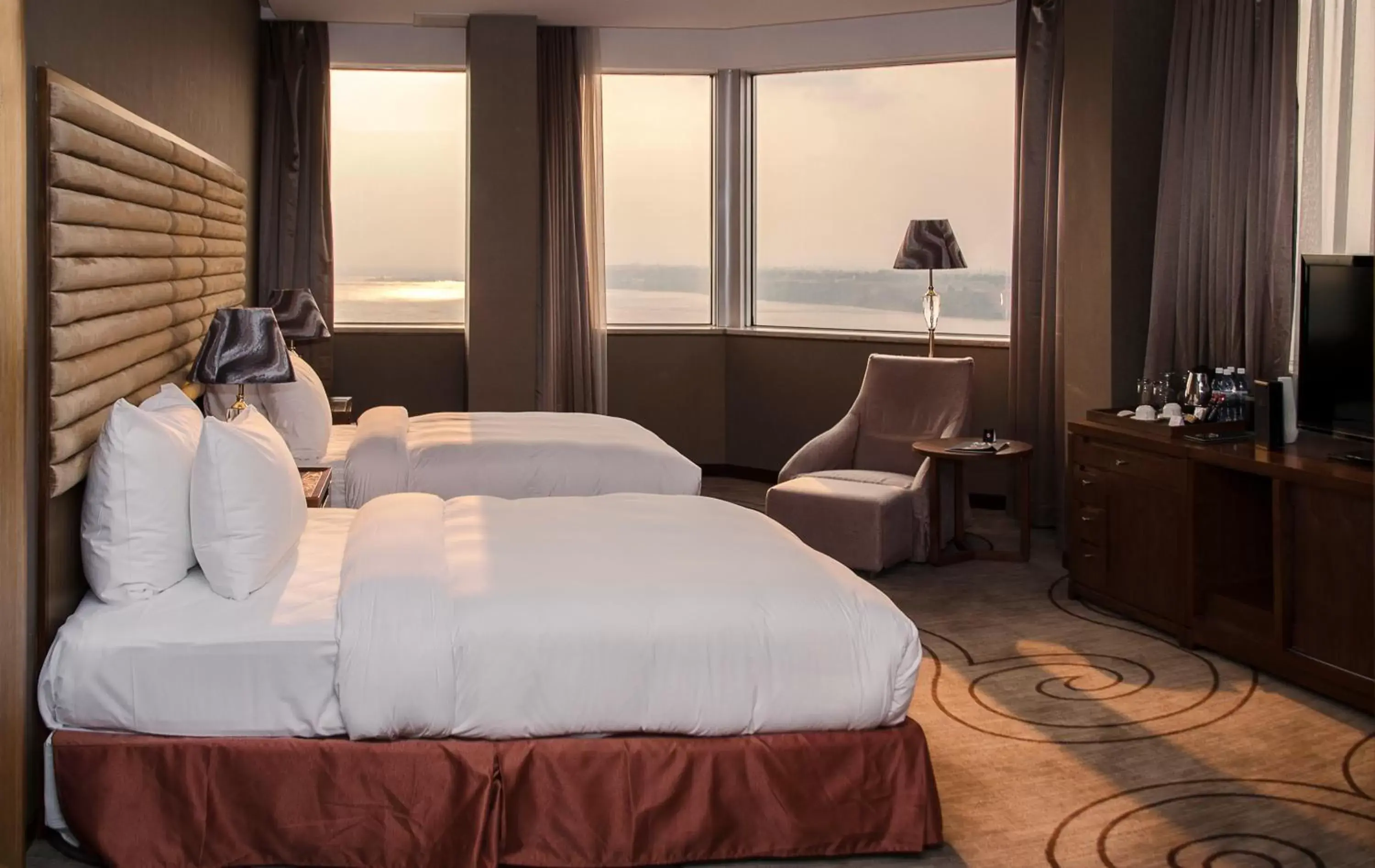 Fleuve Deluxe Twin Room - single occupancy in Fleuve Congo Hotel By Blazon Hotels Fleuve Deluxe Twin Room - single occupancy in Fleuve Congo Hotel By Blazon Hotels