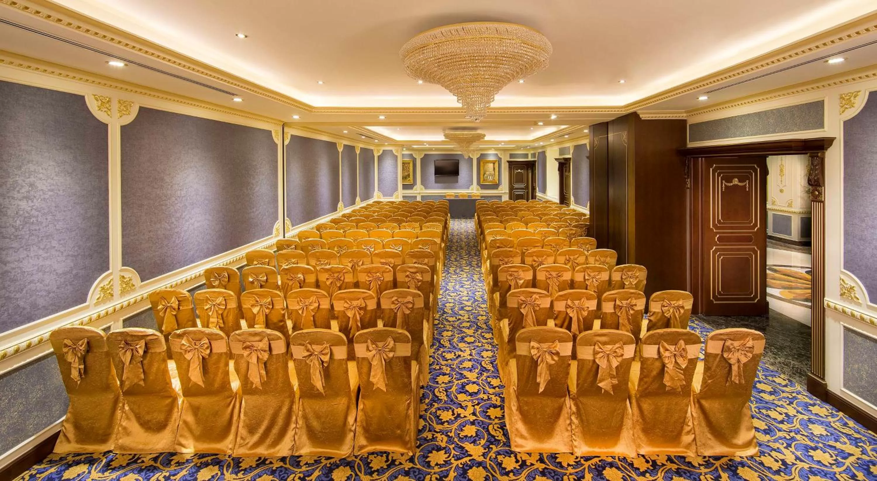 Meeting/conference room in Royal Rose Abu Dhabi, a Curio Collection by Hilton Affiliated Hotel
