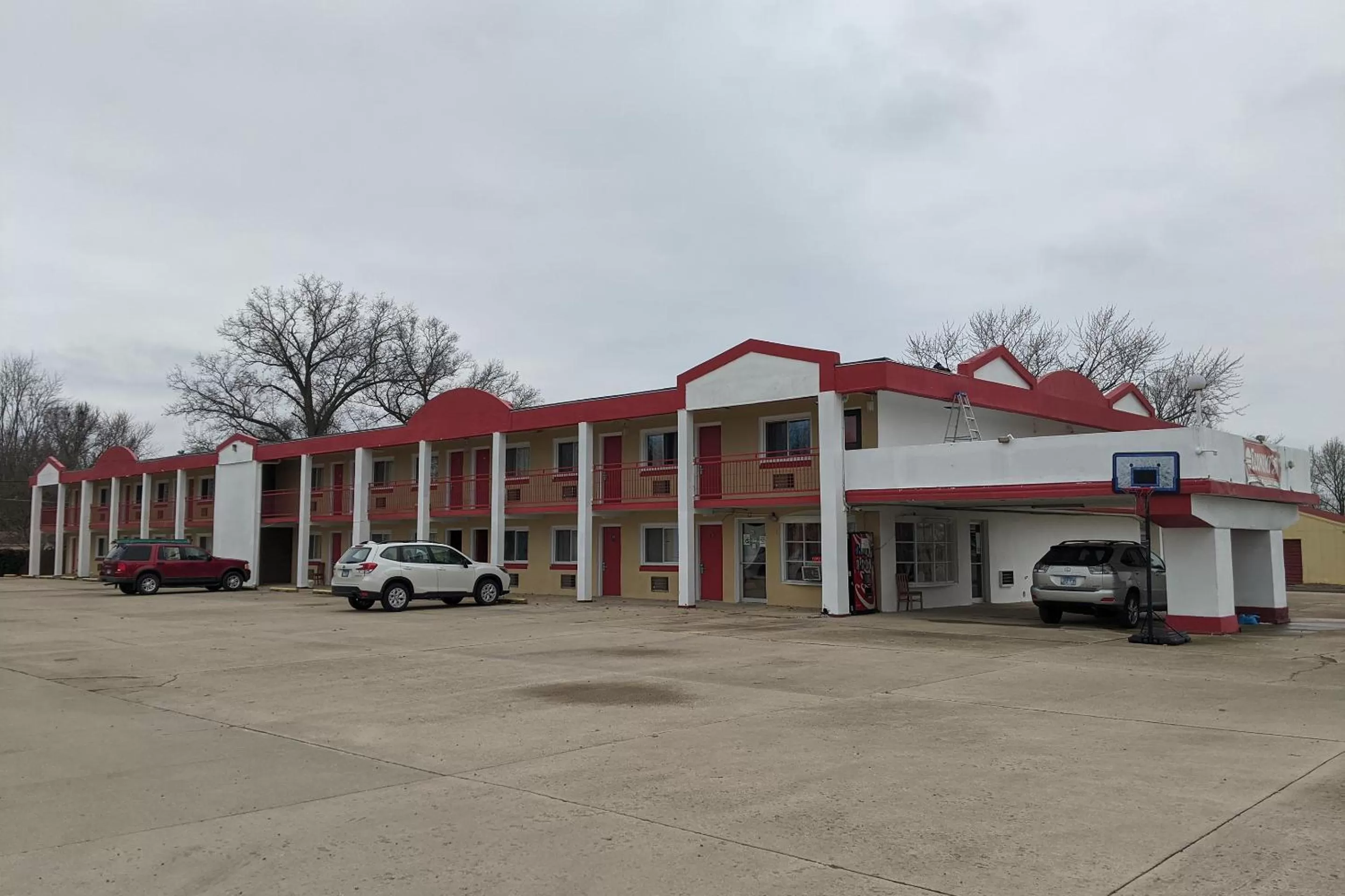 Facade/entrance in Americas Best Value Inn Vandalia