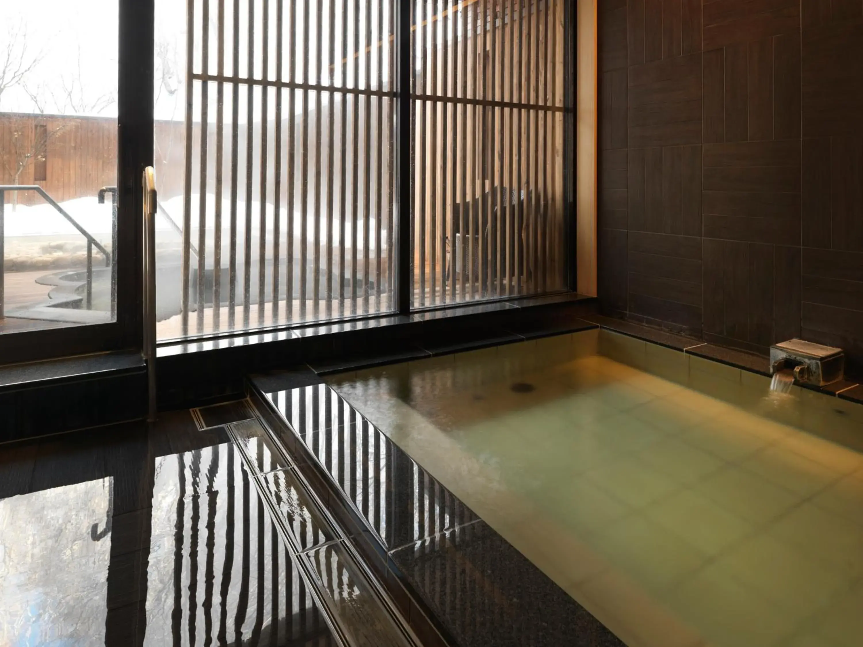 Hot Spring Bath in Niseko Konbu Onsen Tsuruga Besso Moku No Sho