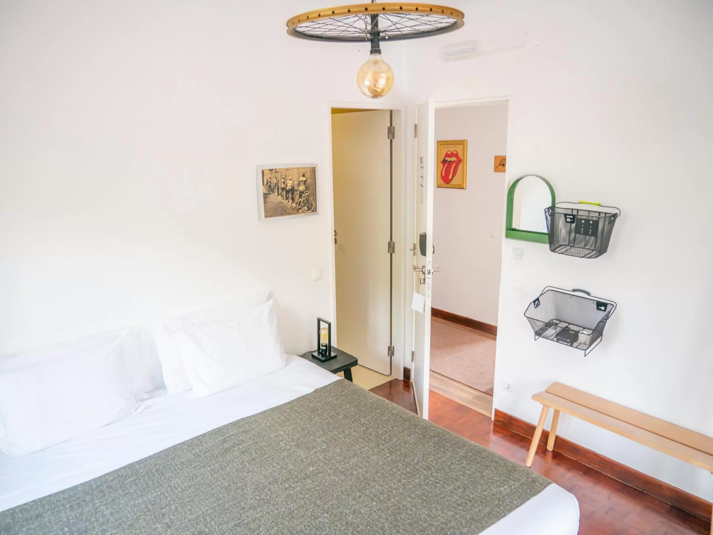 Bed in Azen Cool House