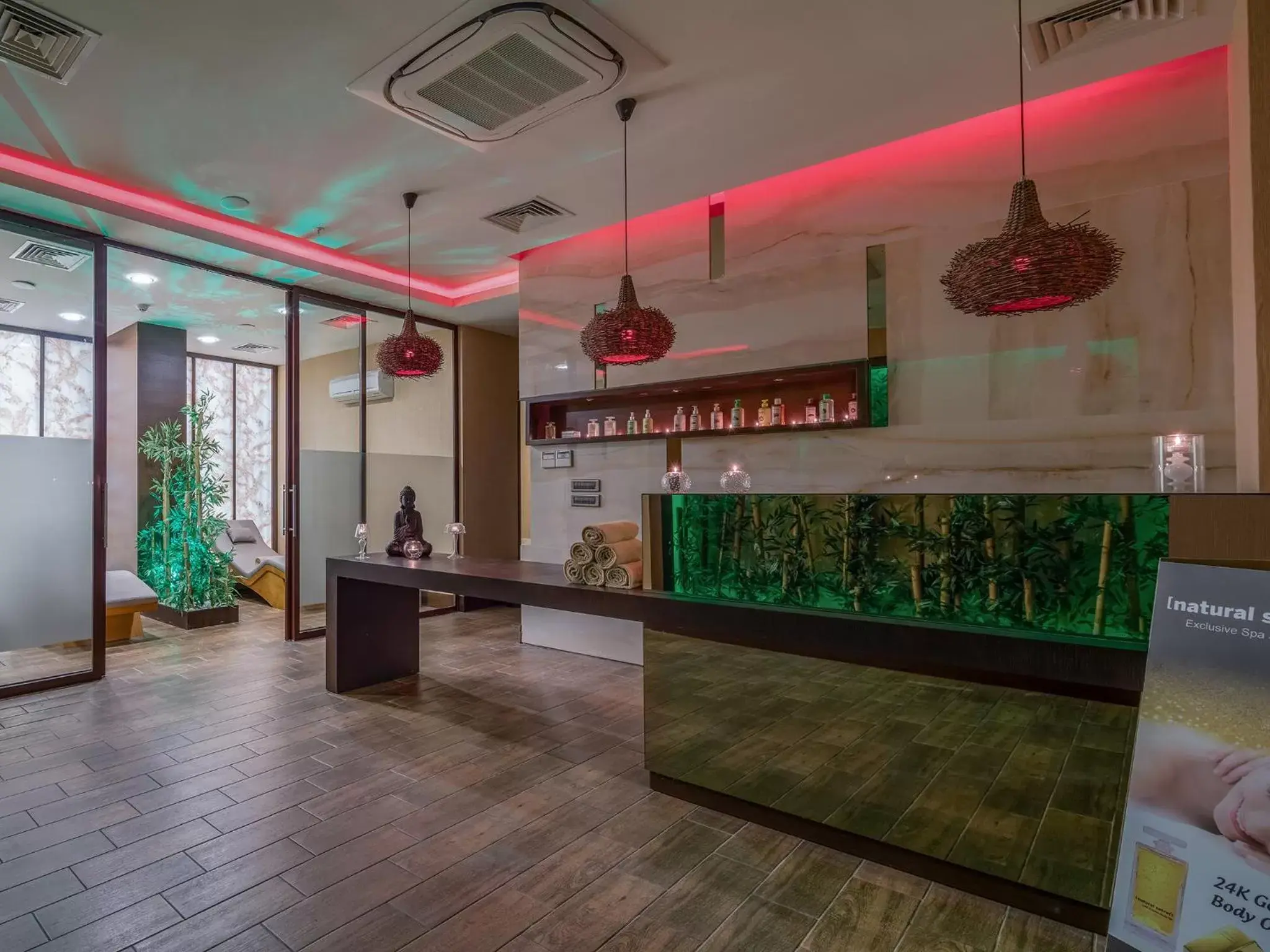 Lobby or reception in Holiday Inn Antalya - Lara, an IHG Hotel