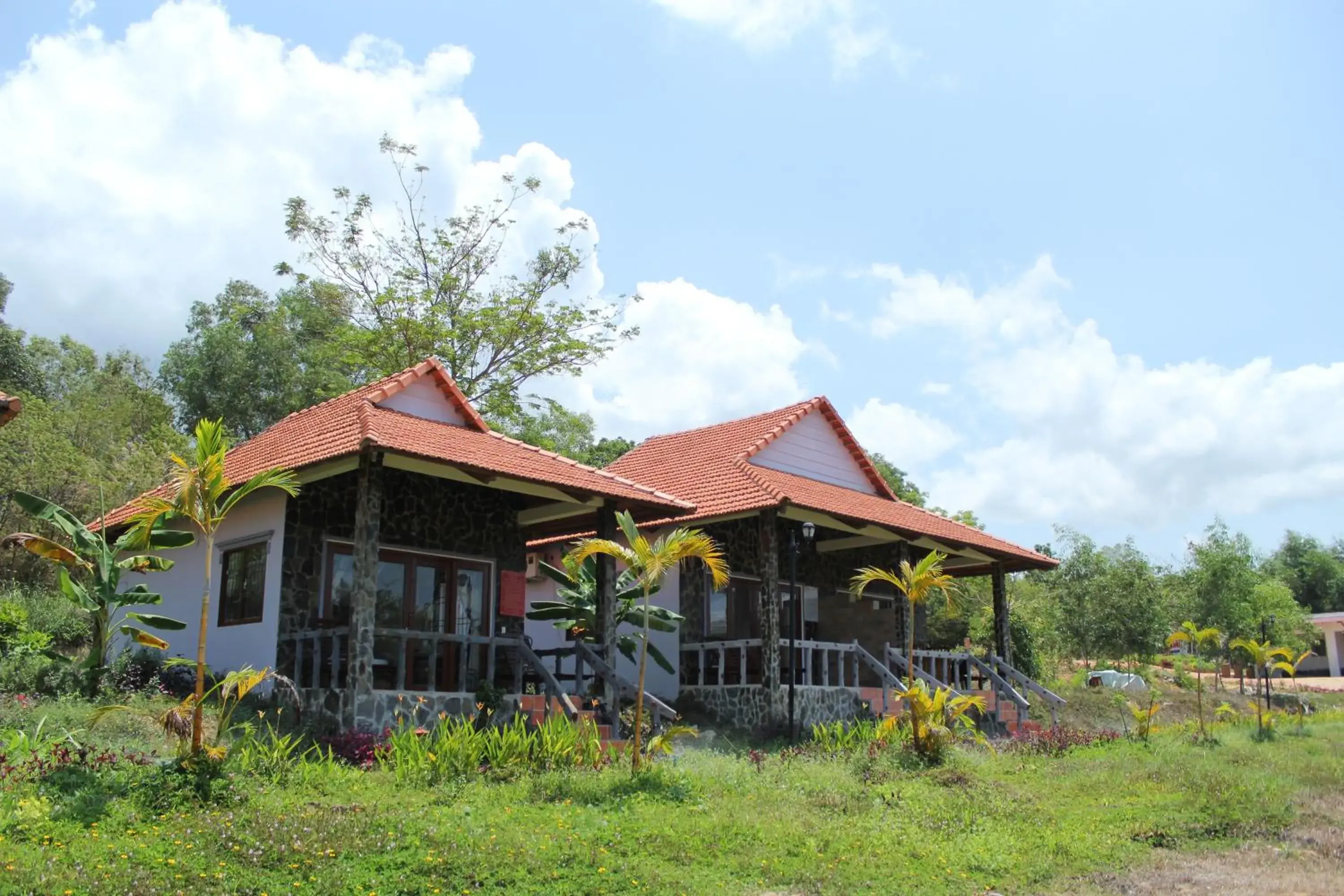 Photo of the whole room, Property Building in Vung Bau Resort