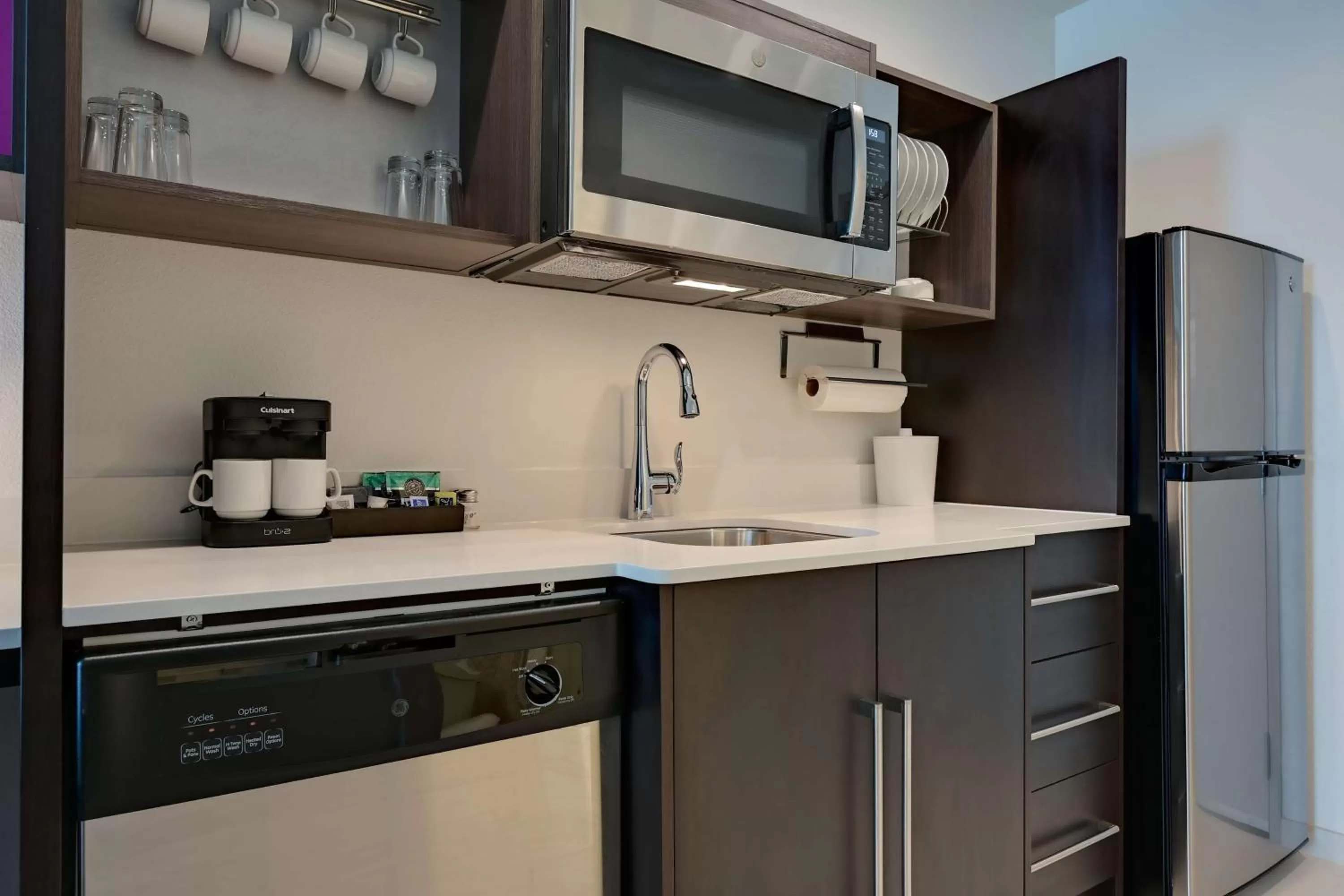 Kitchen or kitchenette in Home2 Suites By Hilton Temple