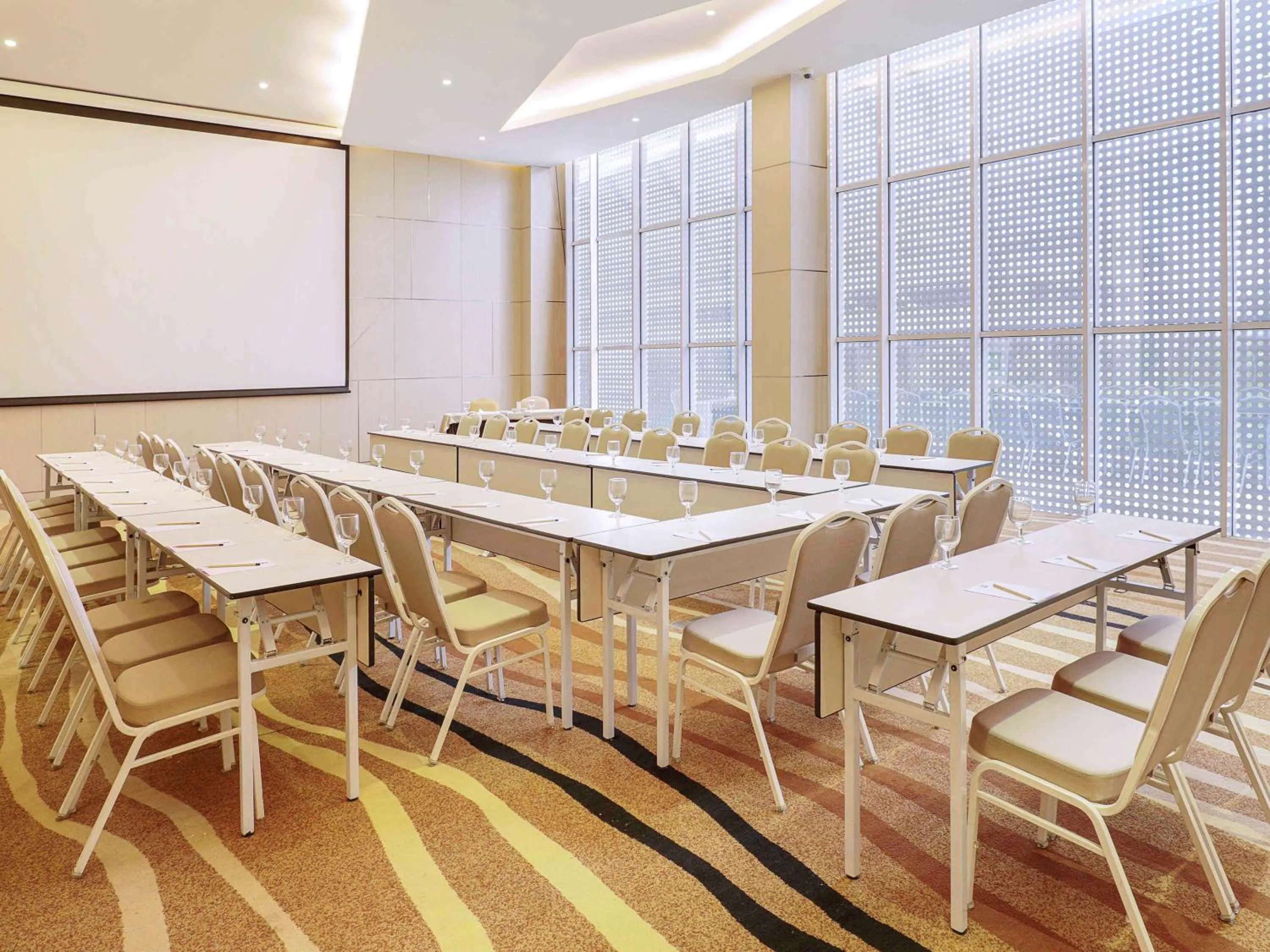 Meeting/conference room in ibis Styles Jakarta Gajah Mada