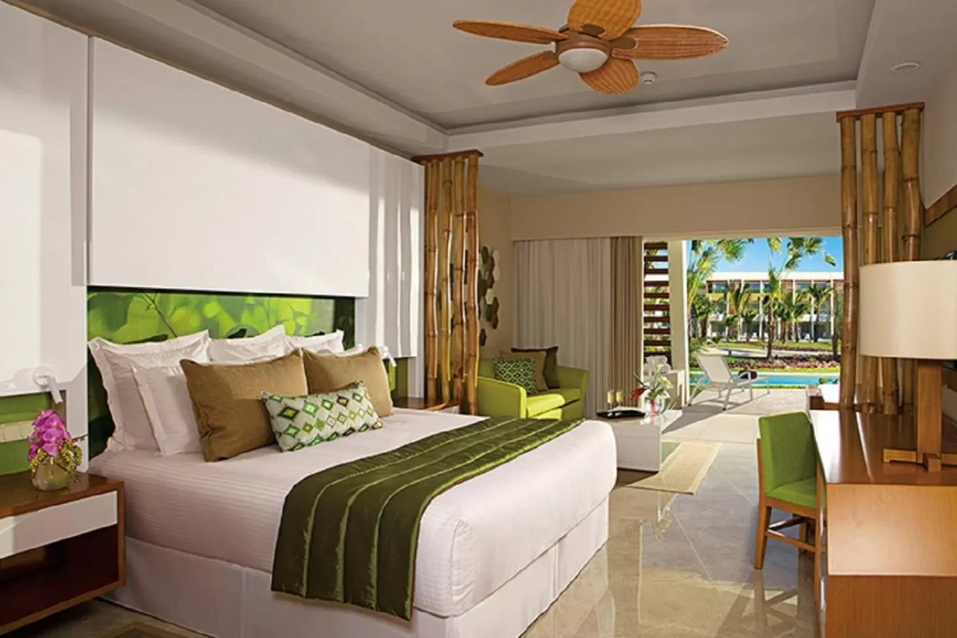 Junior Suite Swim Up - single occupancy in Dreams Onyx Resort & Spa - All Inclusive