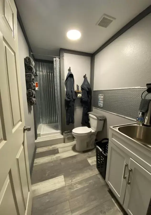 Bathroom in Dragon City