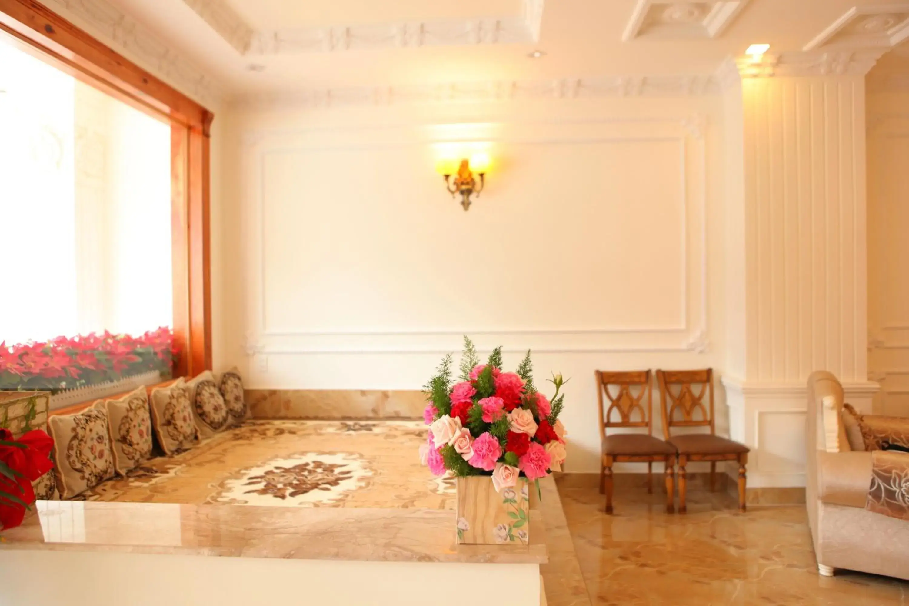 Seating Area in Hong Tung Hotel