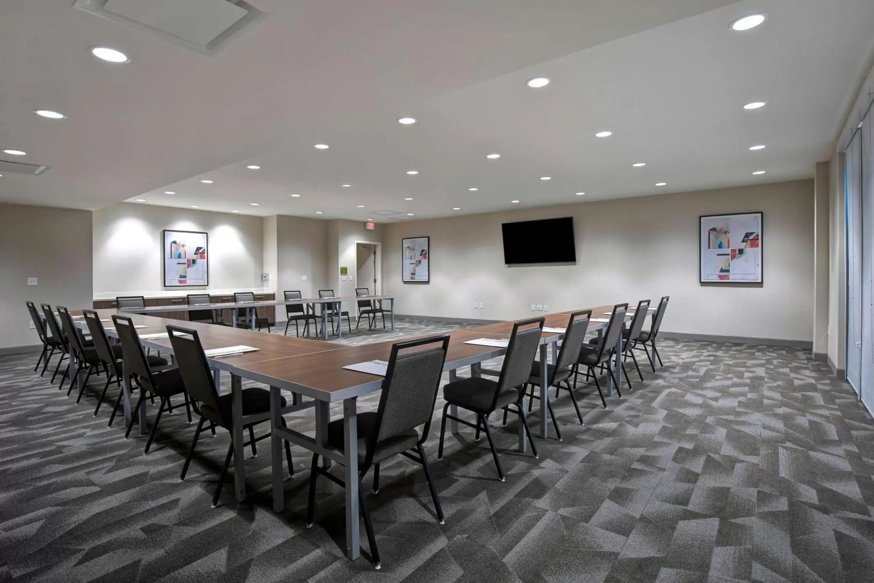 Meeting/conference room in Home2 Suites By Hilton Lewisville Dallas