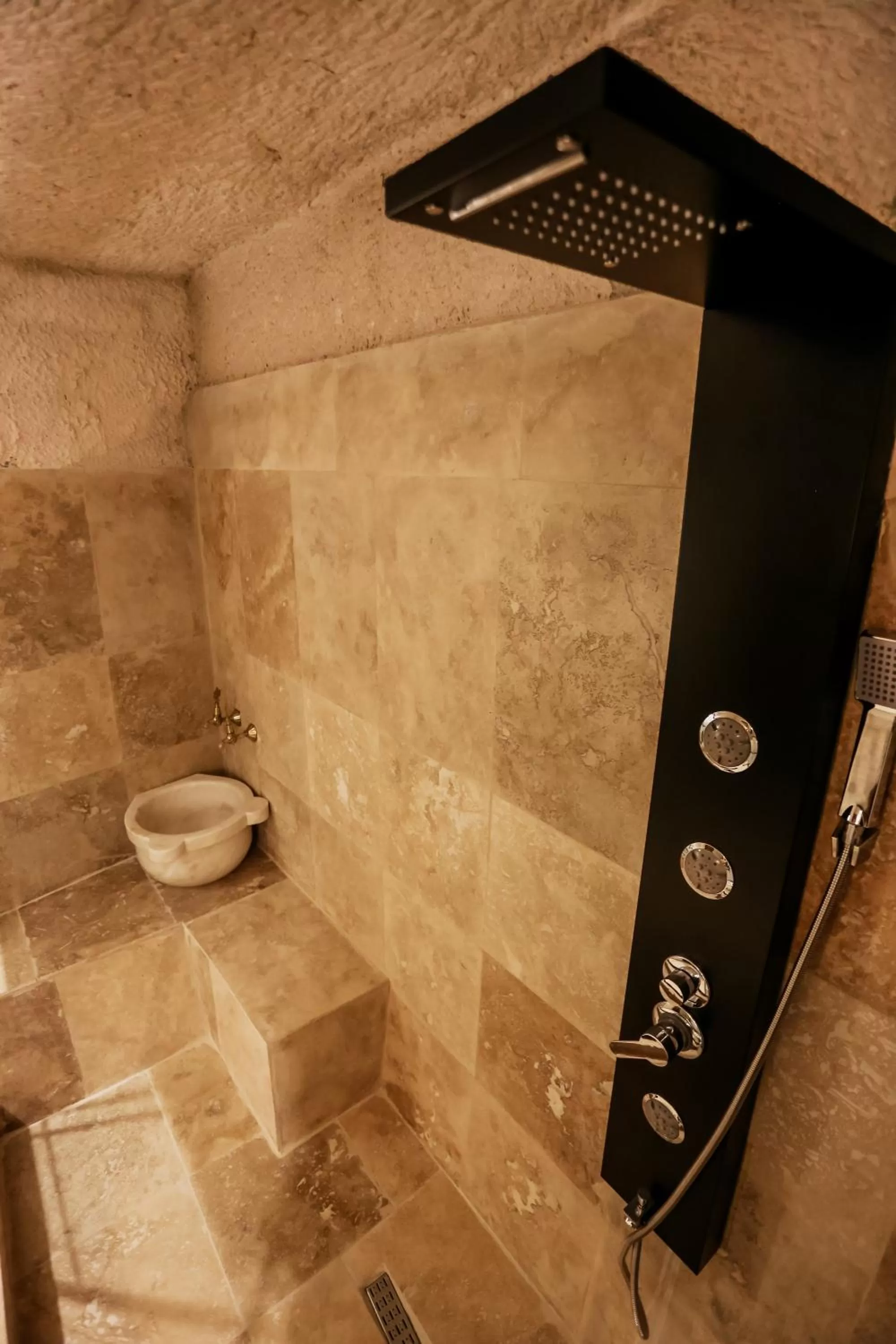 Bathroom in Sunset Cave