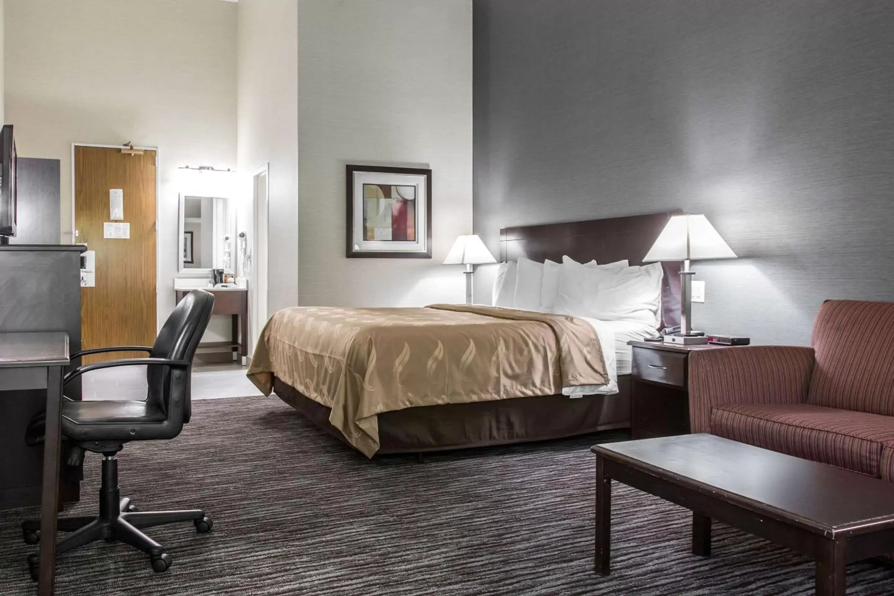 Photo of the whole room, Bed in Quality Inn & Suites Danbury near University Photo of the whole room, Bed in Quality Inn & Suites Danbury near University