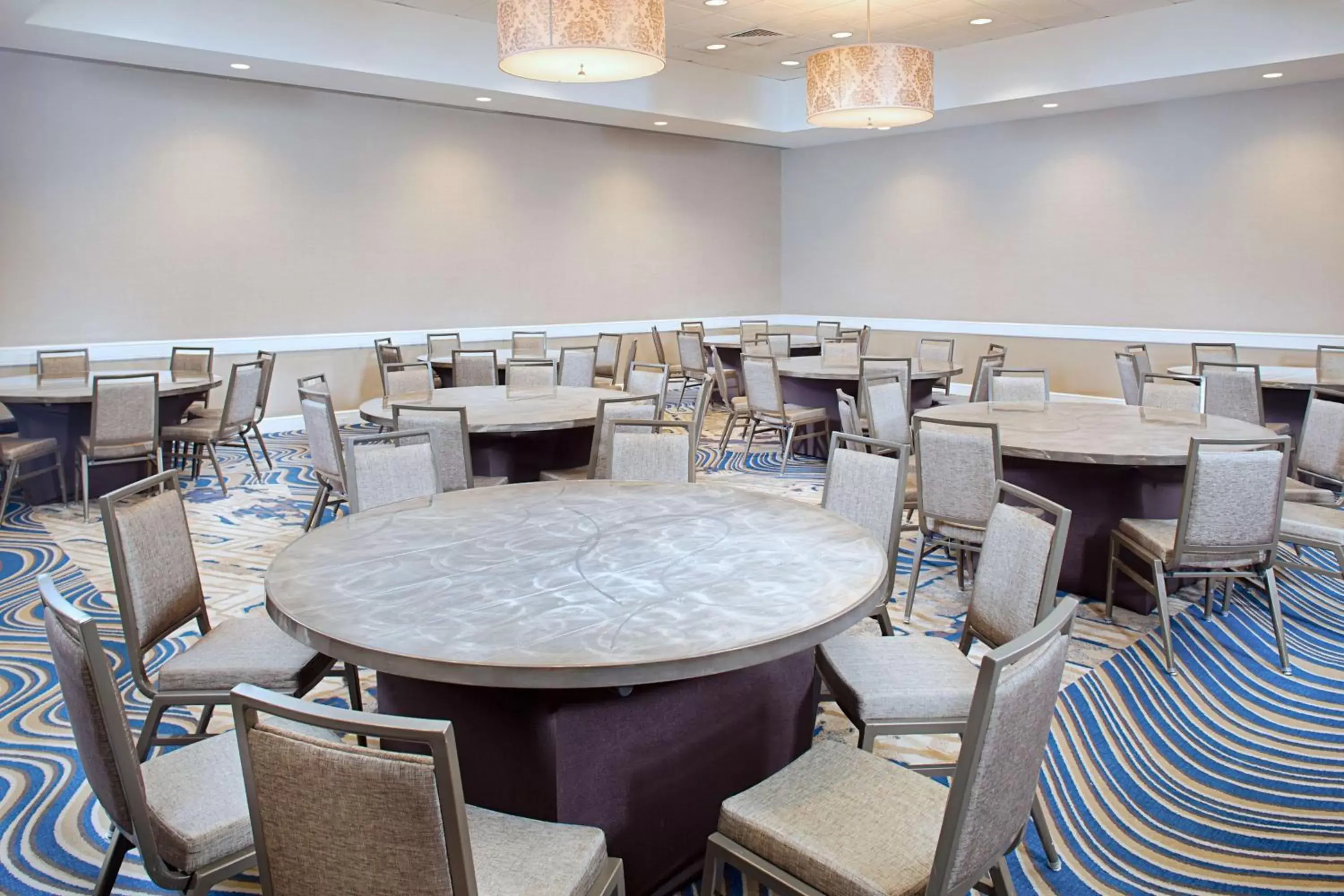 Meeting/conference room, Restaurant/Places to Eat in Hilton Boston Back Bay