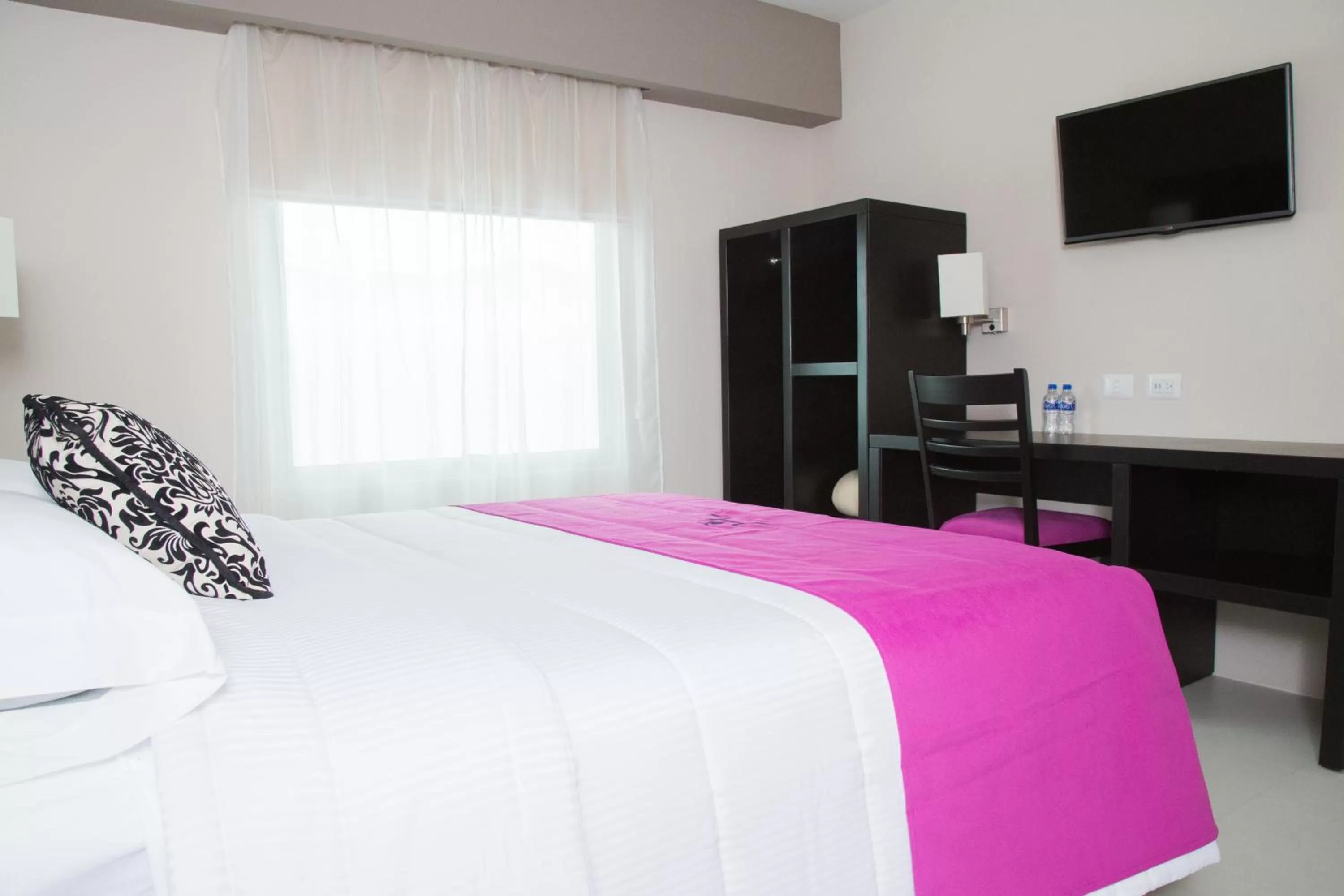 Bedroom, Bed in Hotel HAUS Ixtaczoquitlán