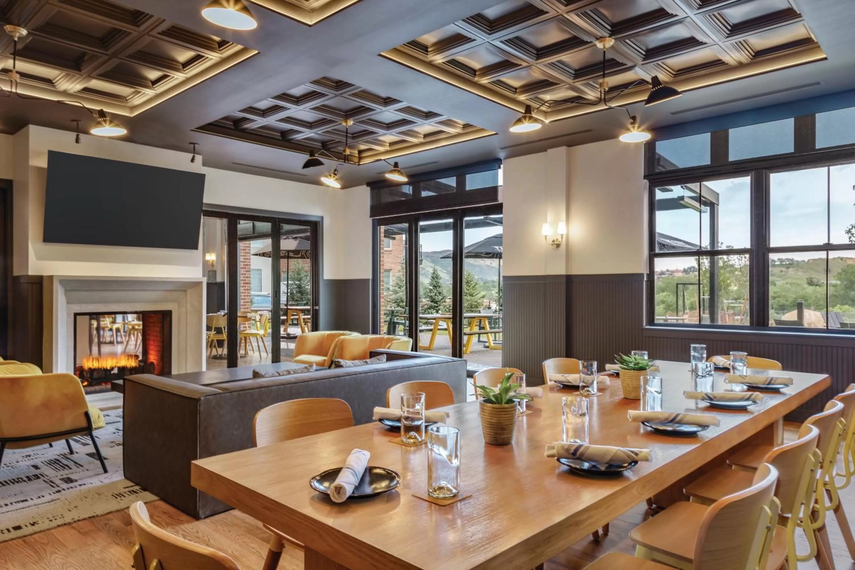 Meeting/conference room in The Eddy Taproom & Hotel