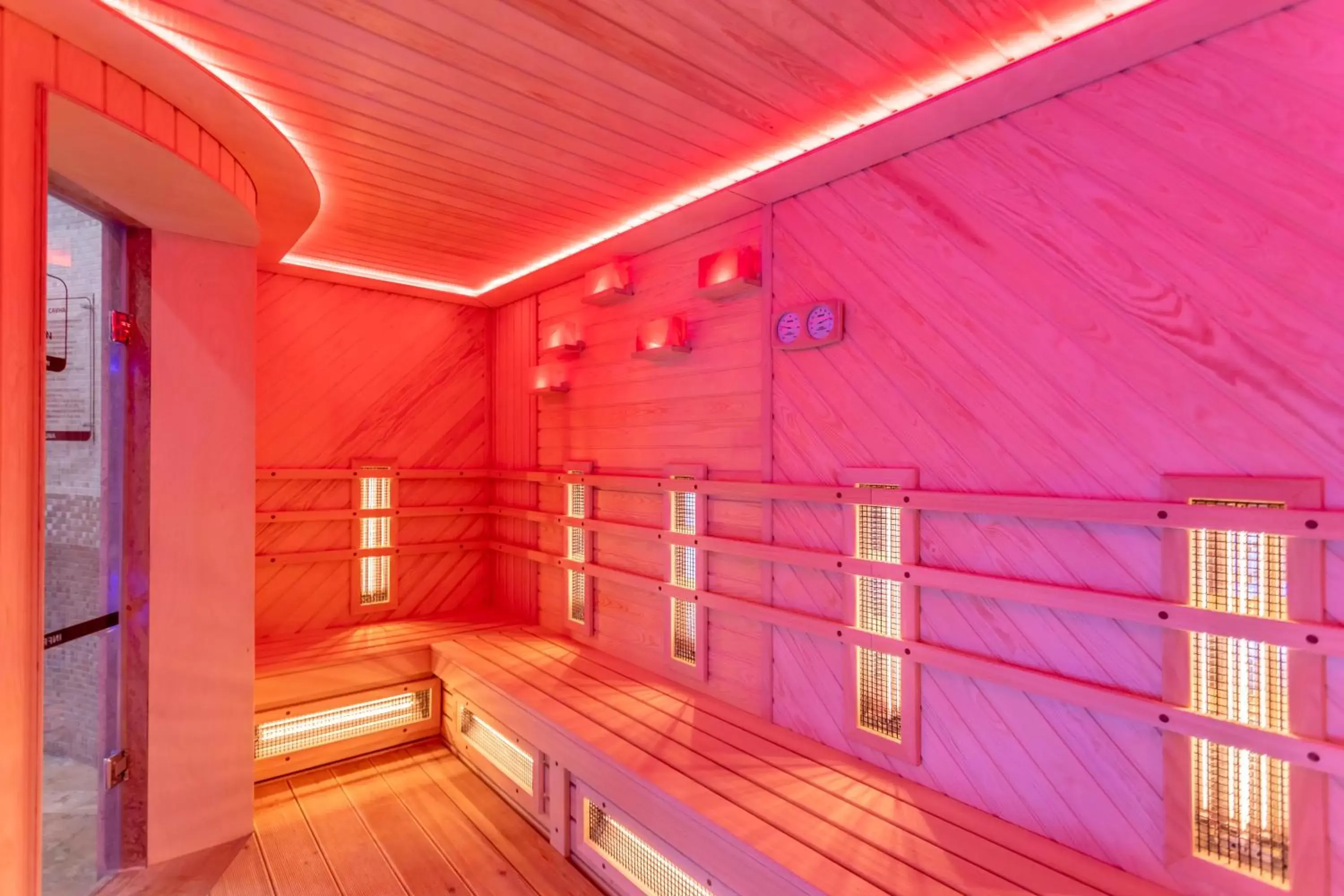 Sauna, Bed in Grand Hotel Pomorie - Medical spa Sauna, Bed in Grand Hotel Pomorie - Medical spa