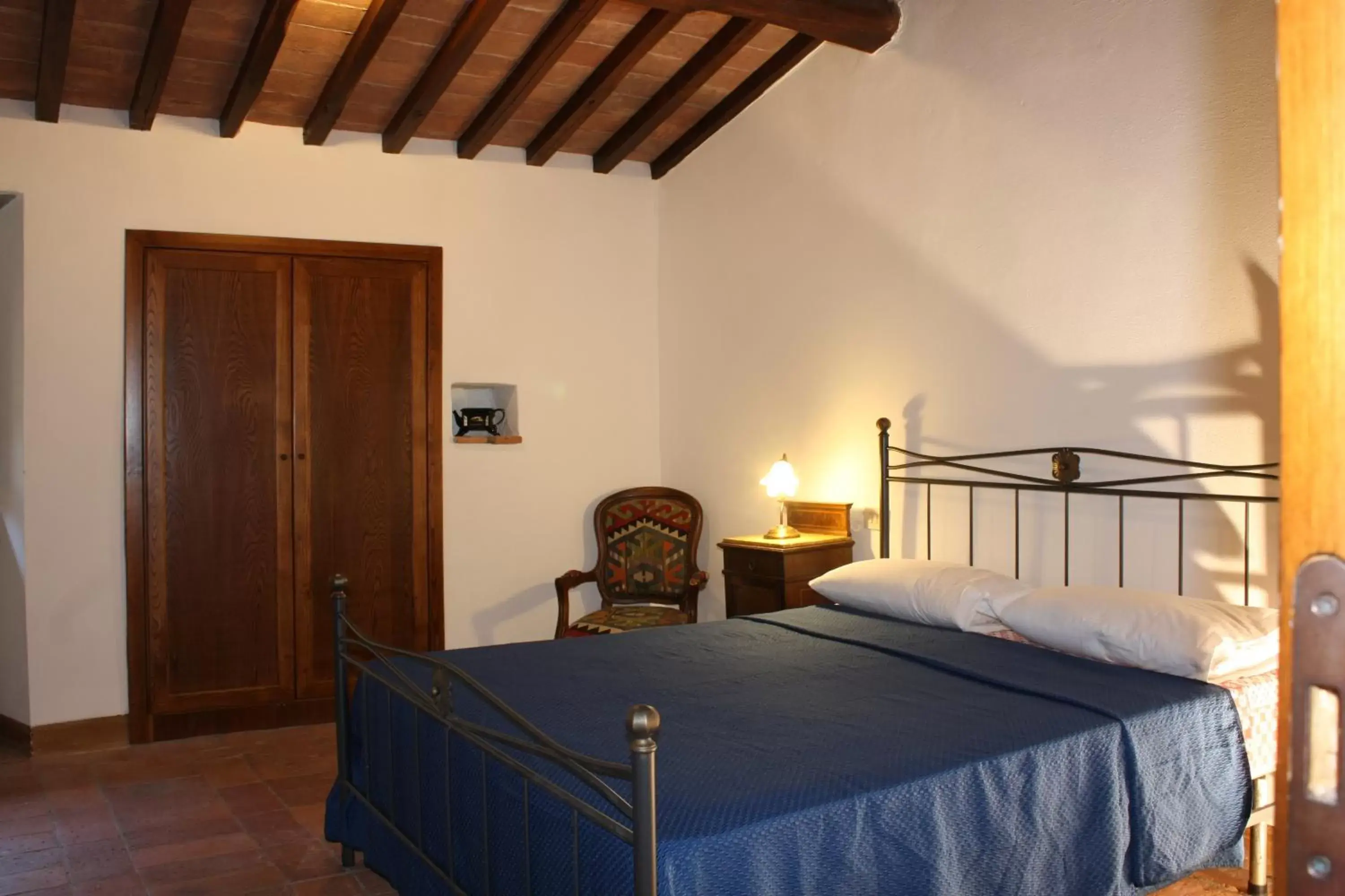 Bed in Villa La Nussa