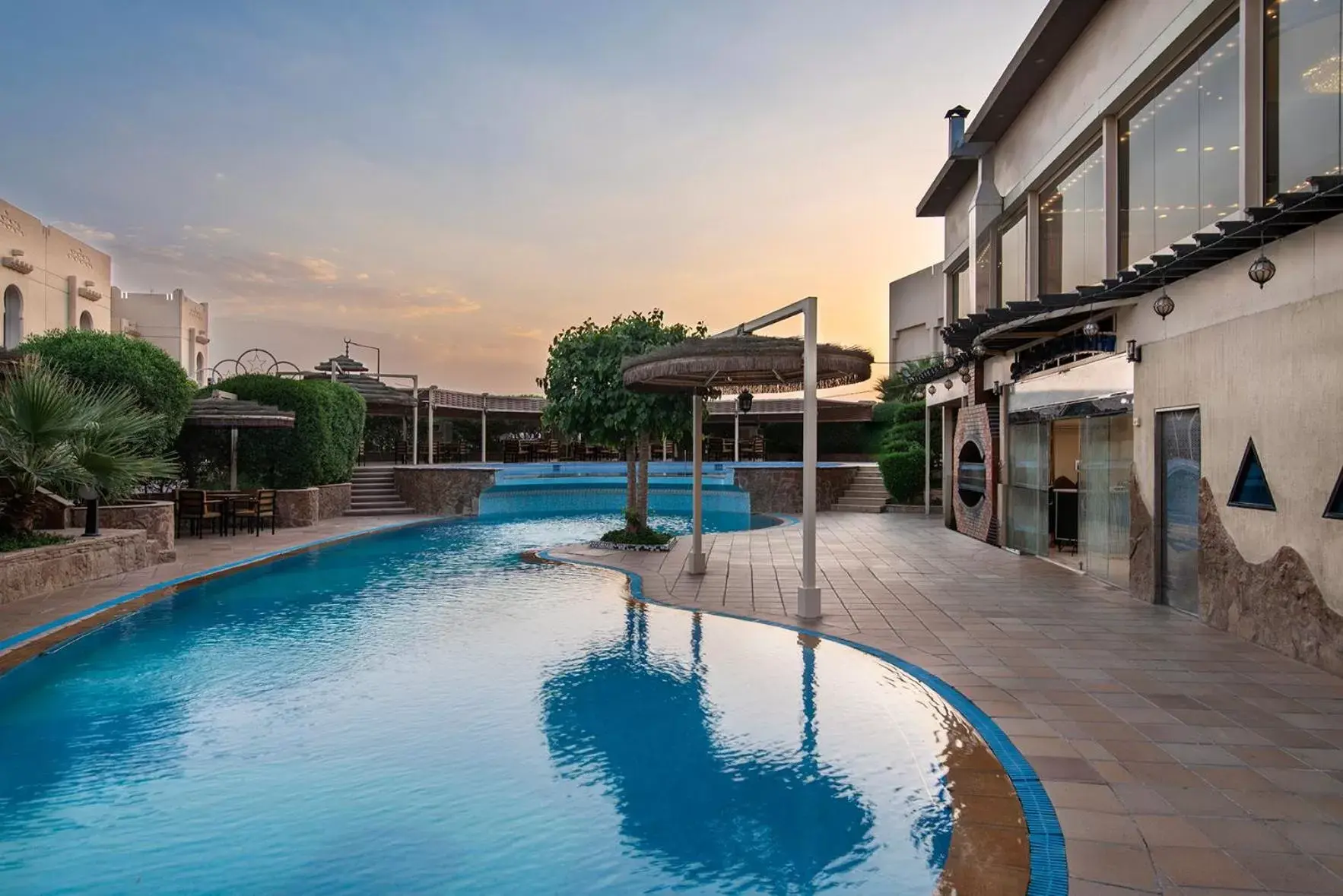 Pool view, Swimming Pool in Madareem Crown Hotel