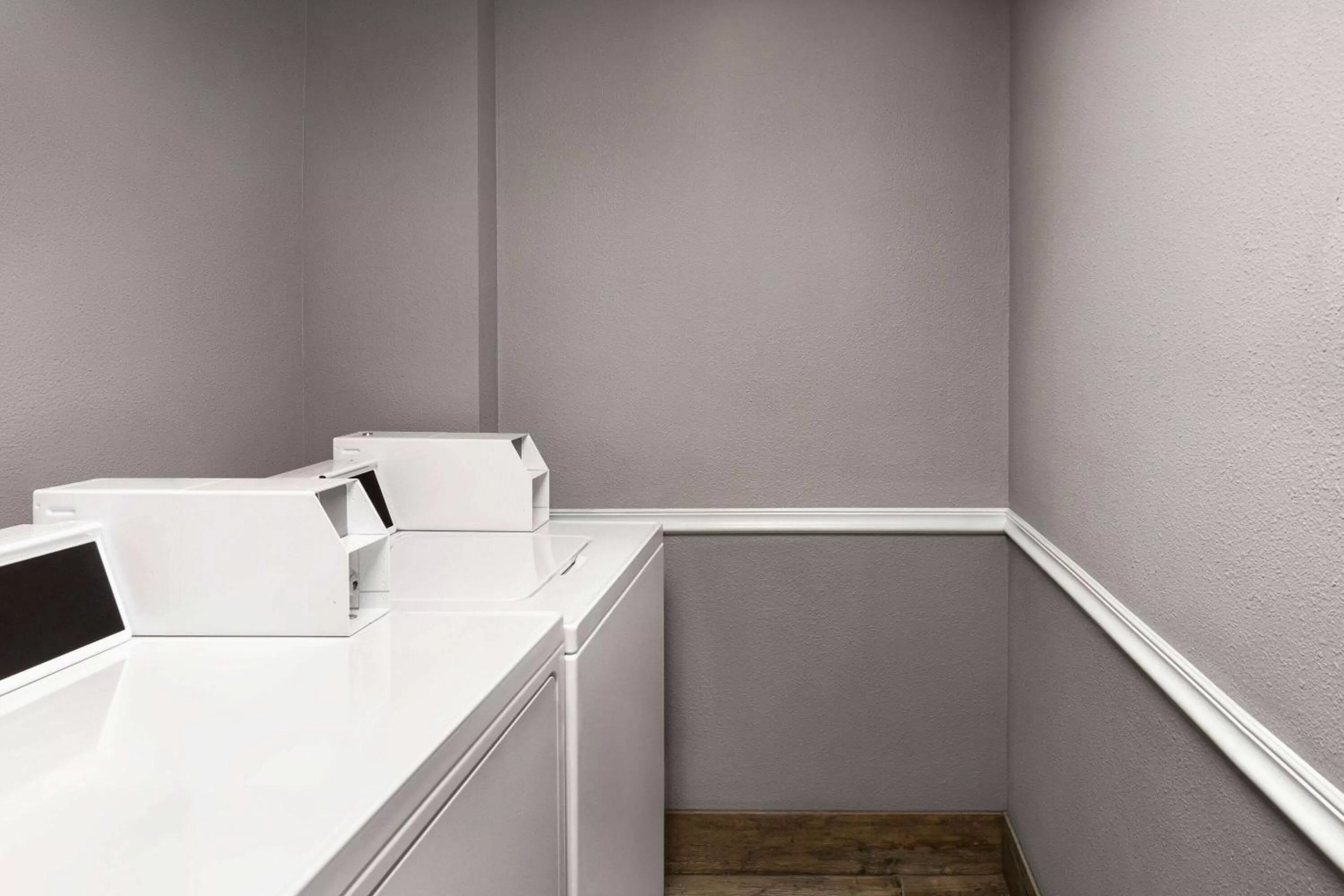 On site in La Quinta by Wyndham Chicago Tinley Park