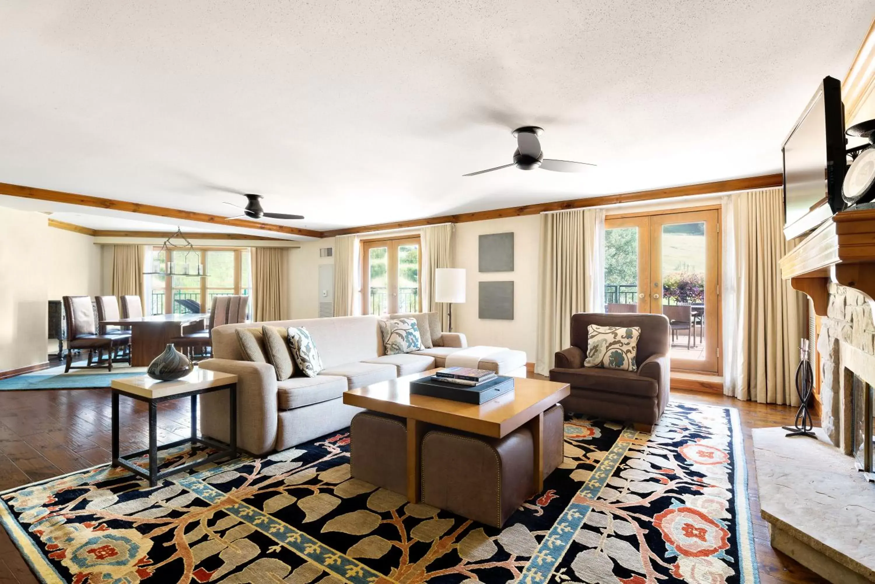 Living room, Seating Area in Park Hyatt Beaver Creek Resort