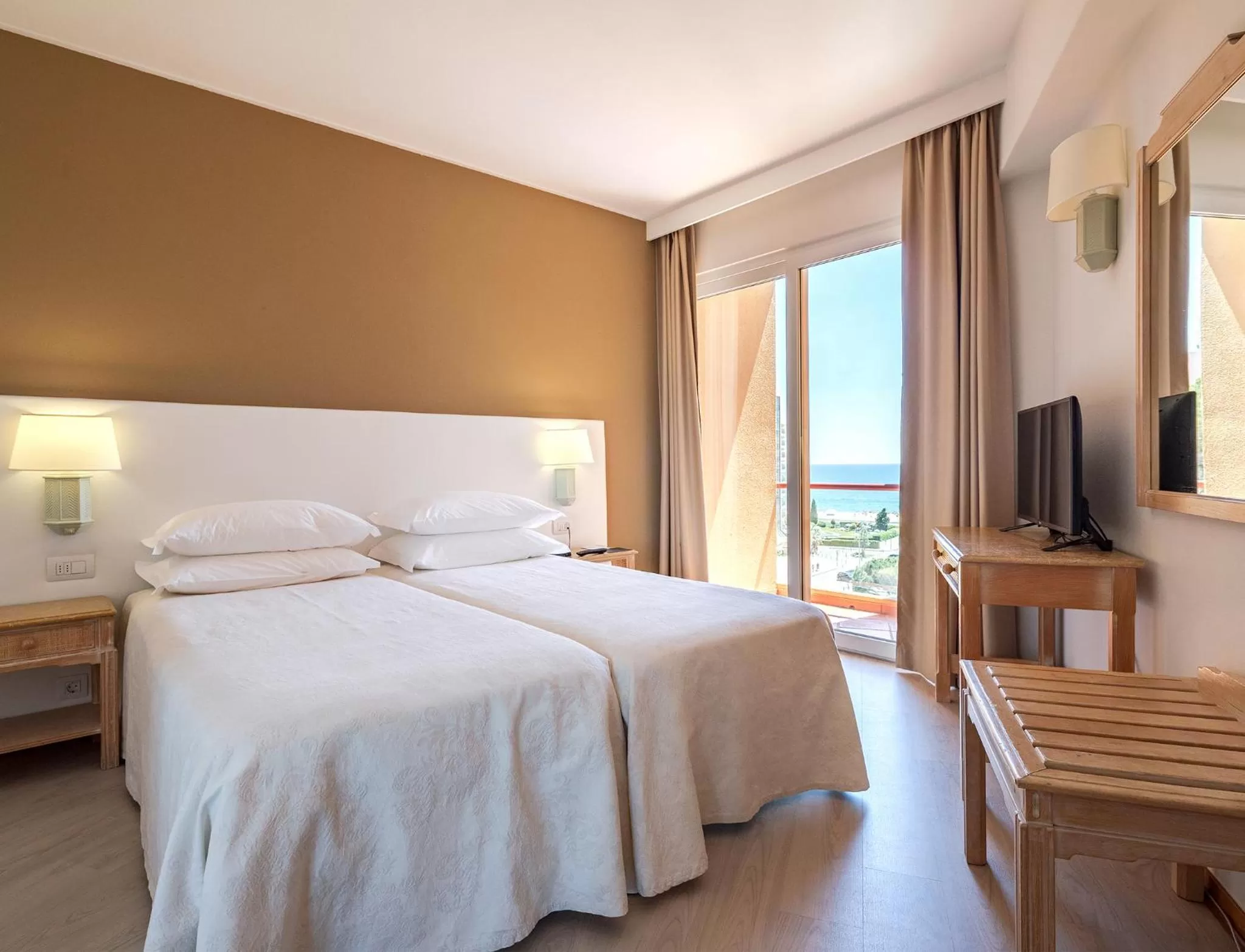 Balcony/Terrace in Dom Pedro Marina