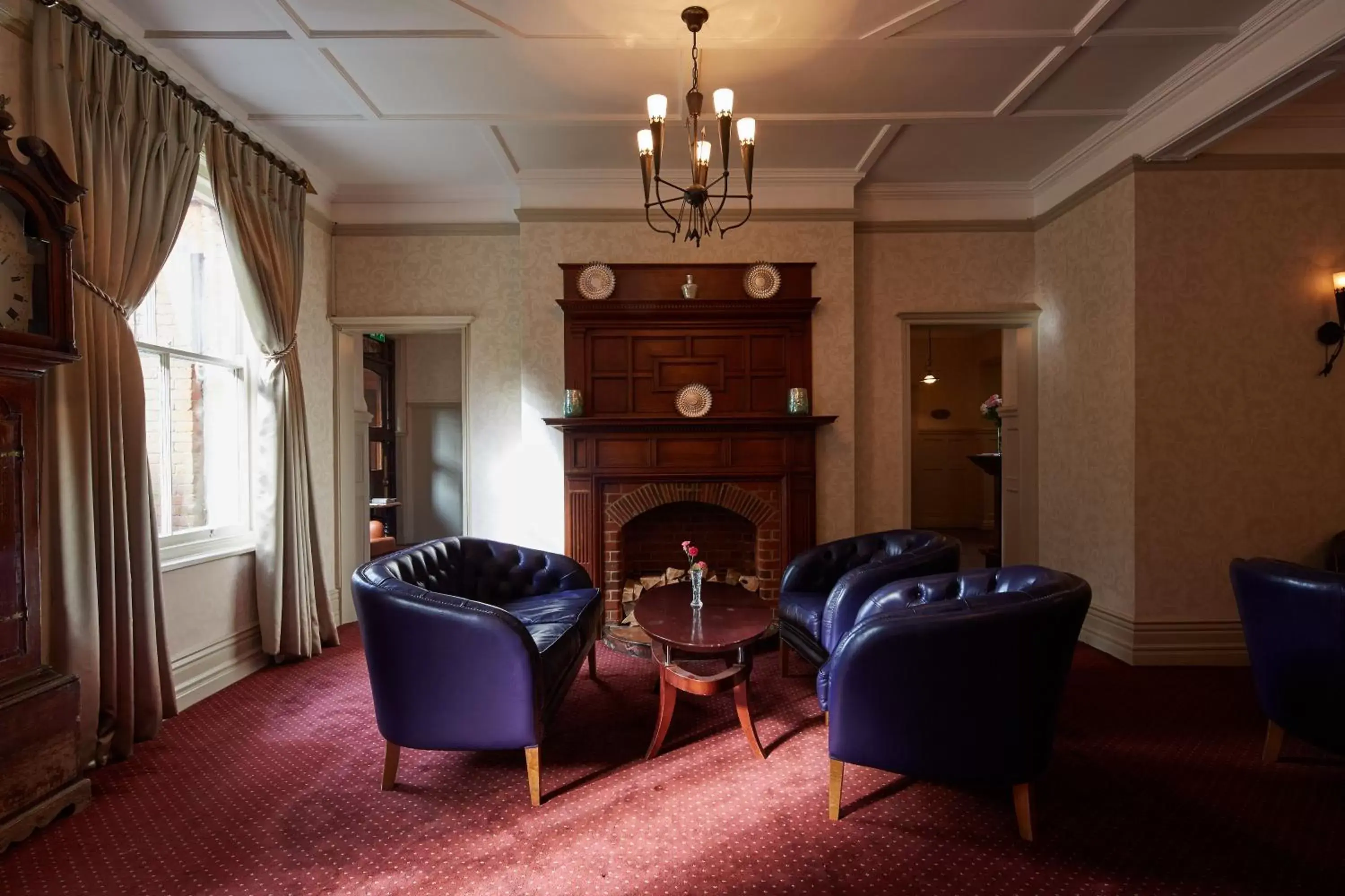 Lobby or reception, Seating Area in Lismoyne Hotel