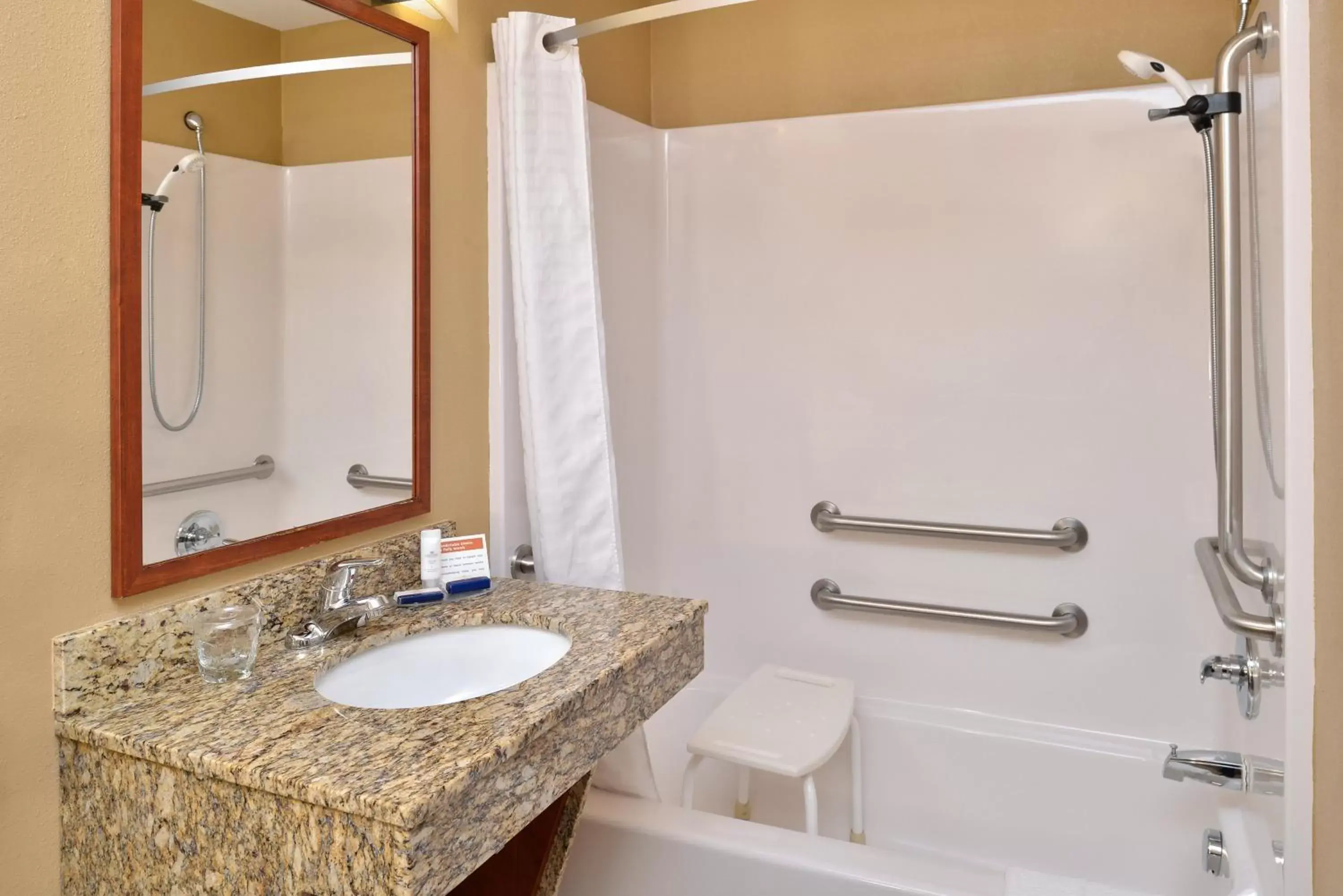 Photo of the whole room, Bathroom in Candlewood Suites Williston, an IHG Hotel