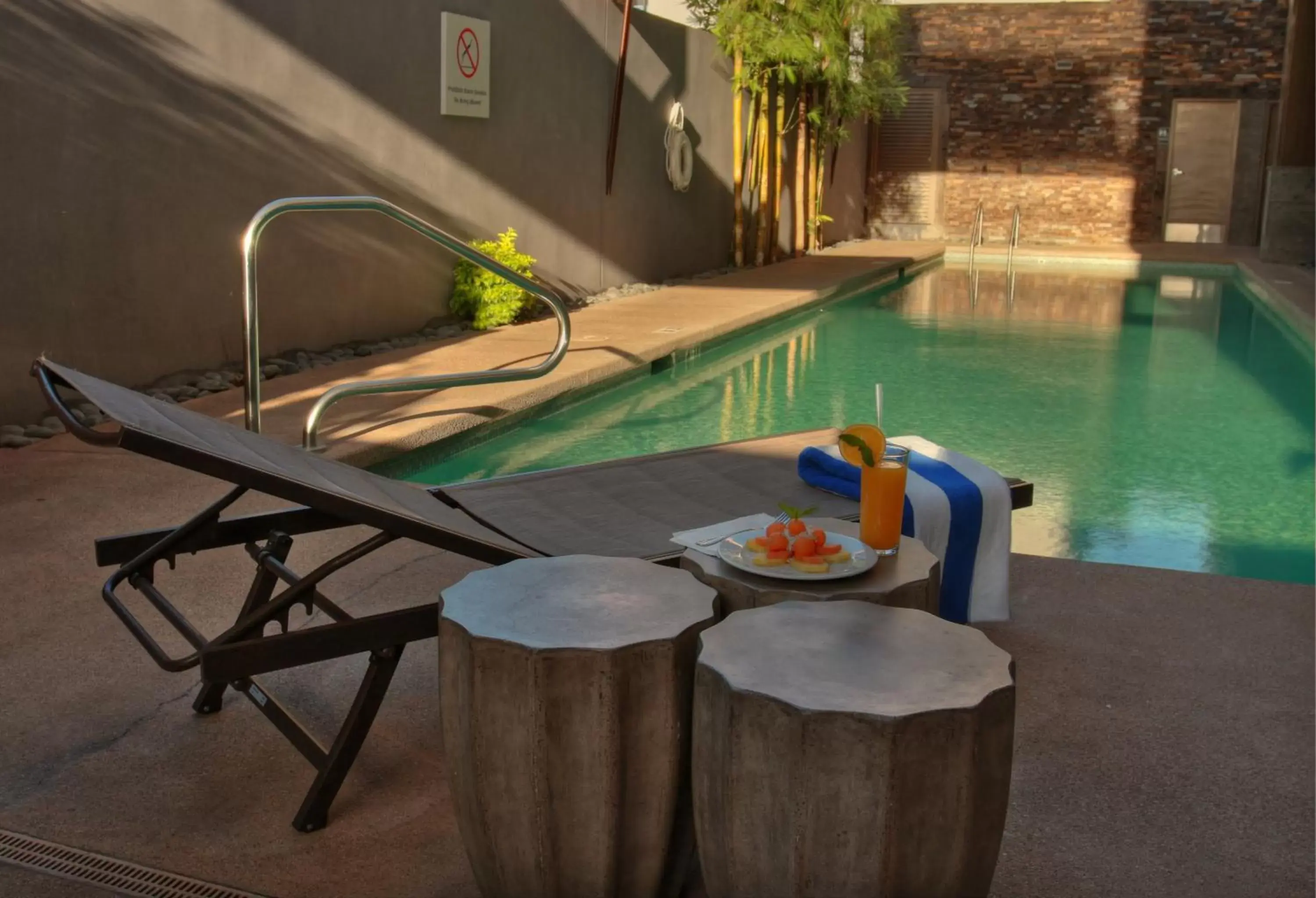 Swimming Pool in Holiday Inn Express & Suites Mexicali, an IHG Hotel