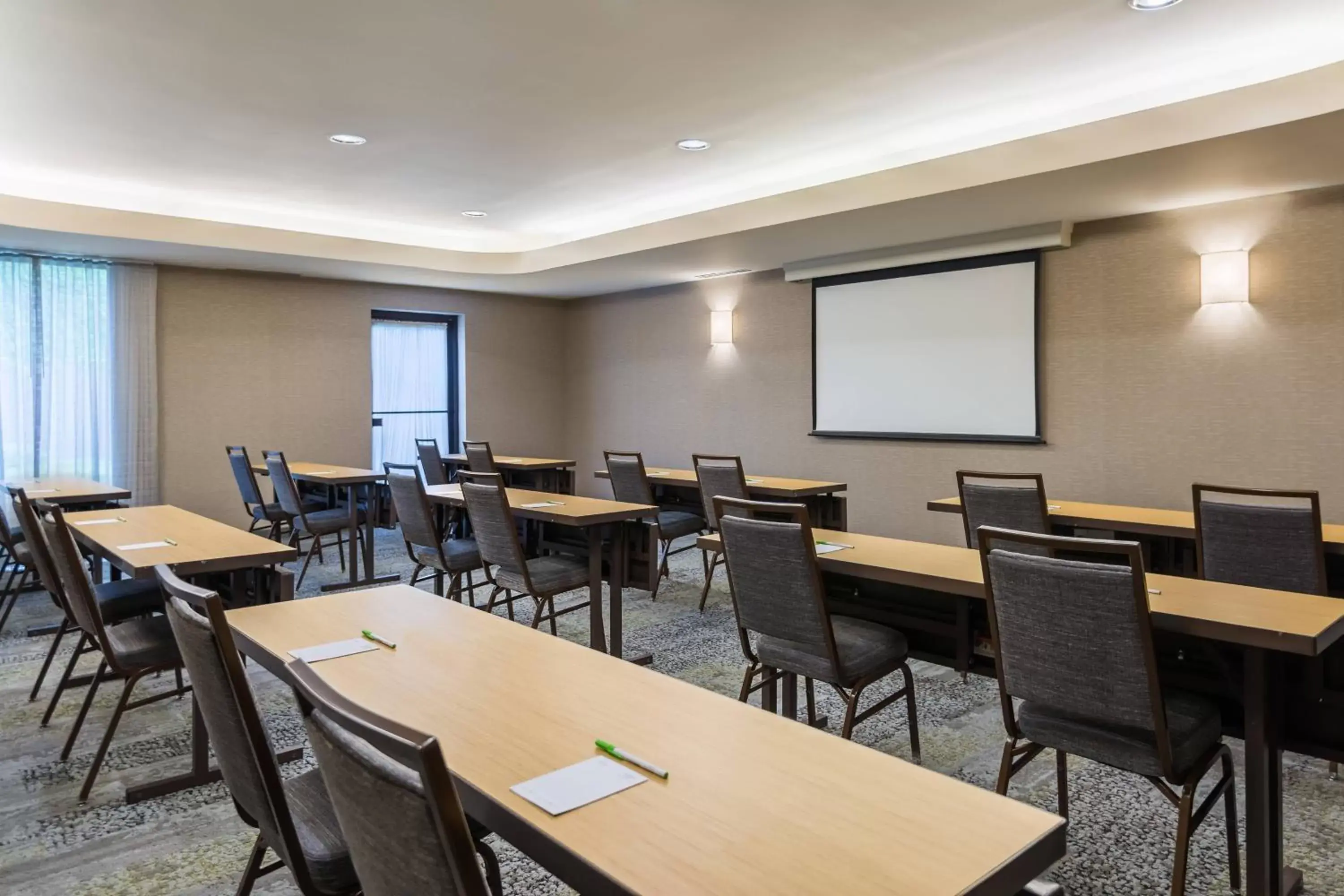 Meeting/conference room in Courtyard by Marriott Providence Lincoln