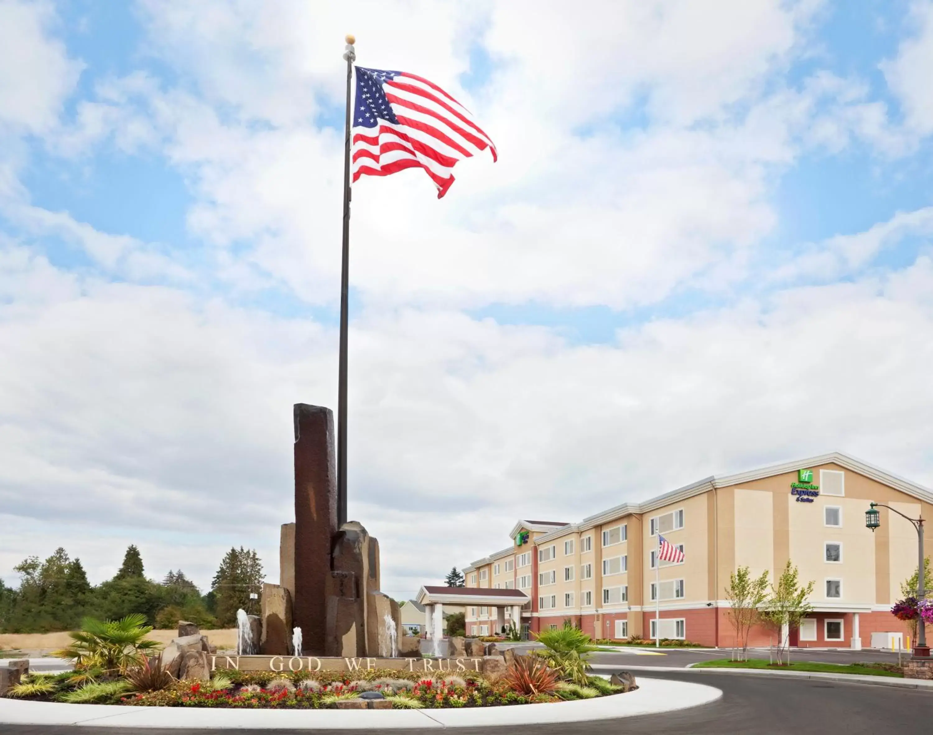 Other, Property Building in Holiday Inn Express Hotel & Suites Chehalis - Centralia, an IHG Hotel