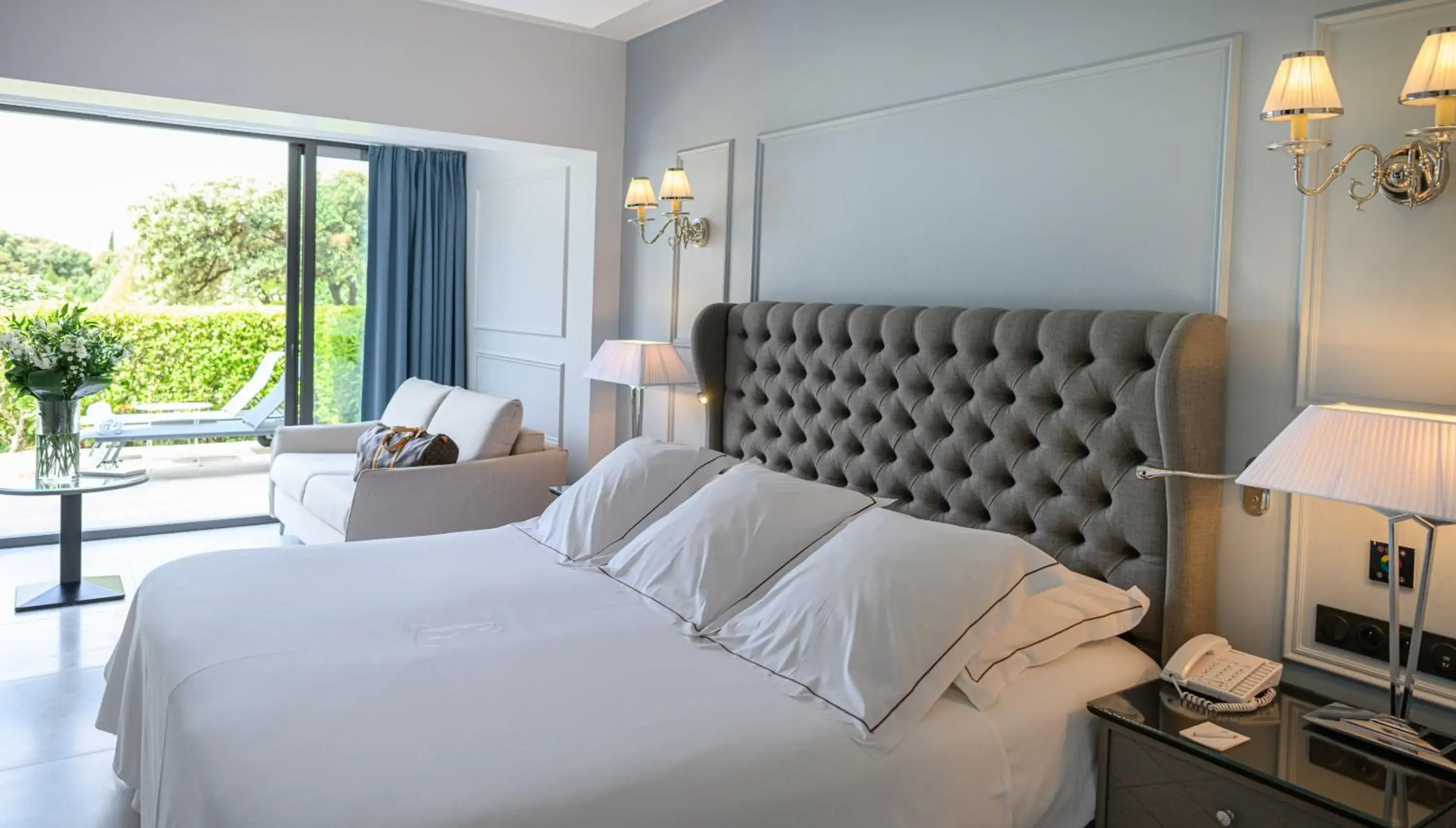 Bed in Hotel Les Bories & Spa