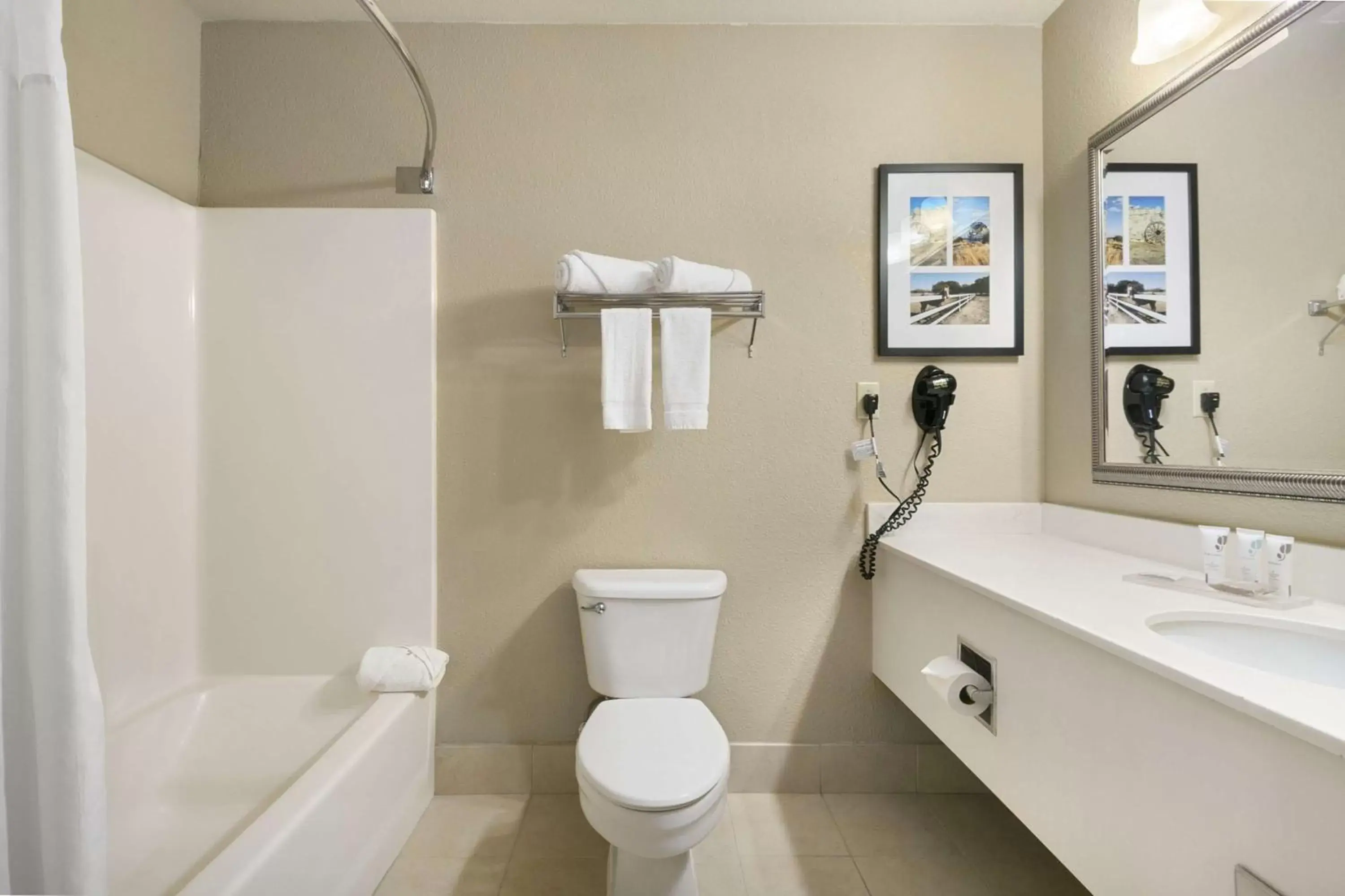Photo of the whole room, Bathroom in Country Inn & Suites by Radisson, Greeley, CO