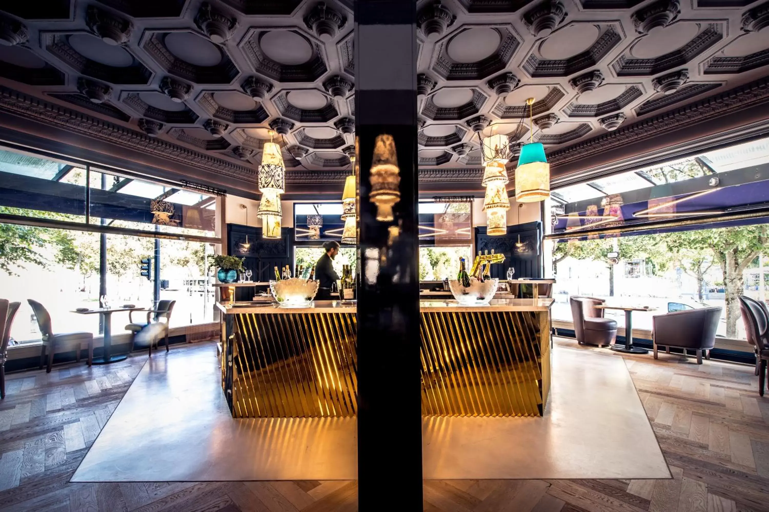 Restaurant/places to eat in Continental Hotel Restaurant/places to eat in Continental Hotel