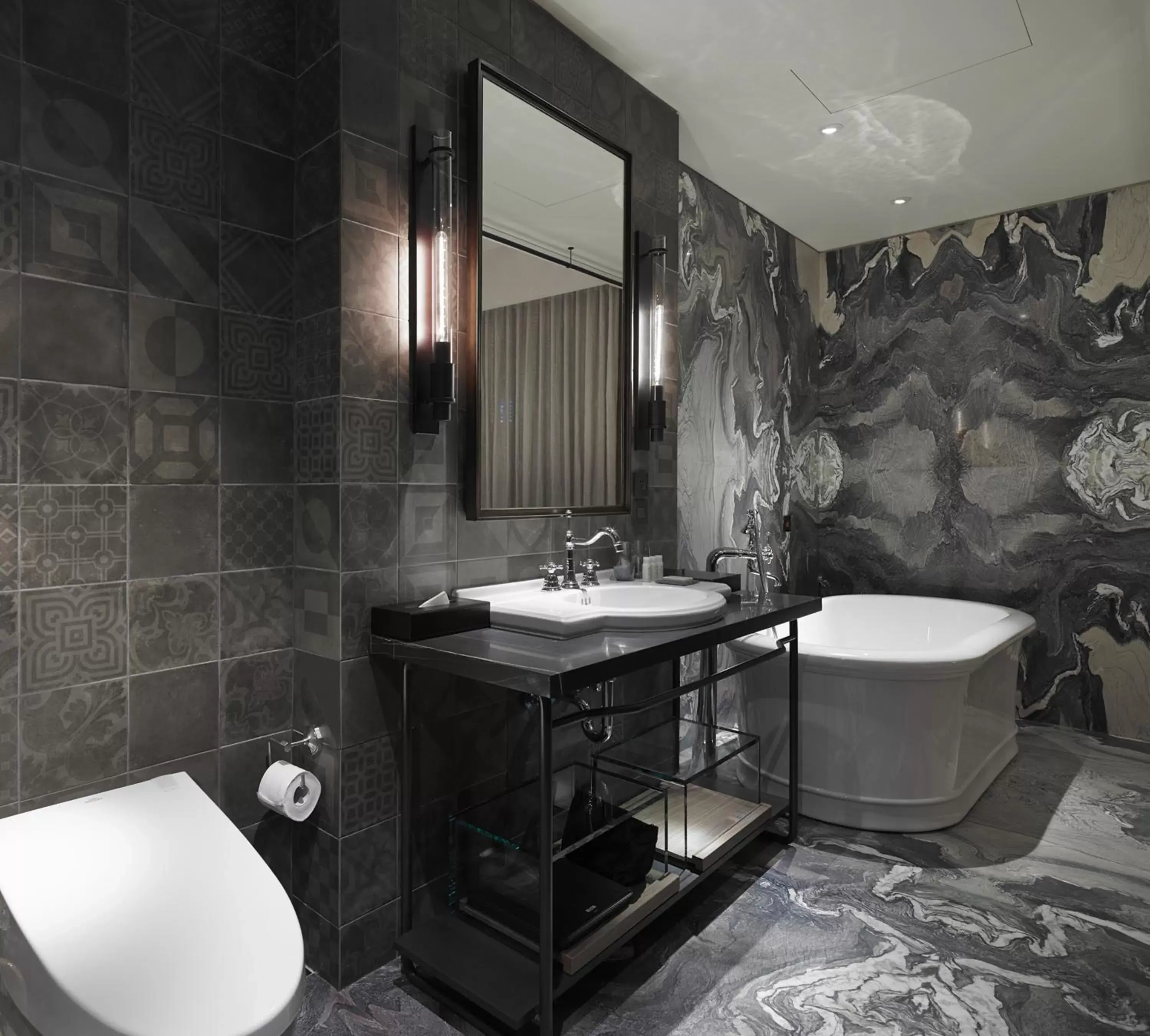 Bathroom in Hotel Proverbs Taipei