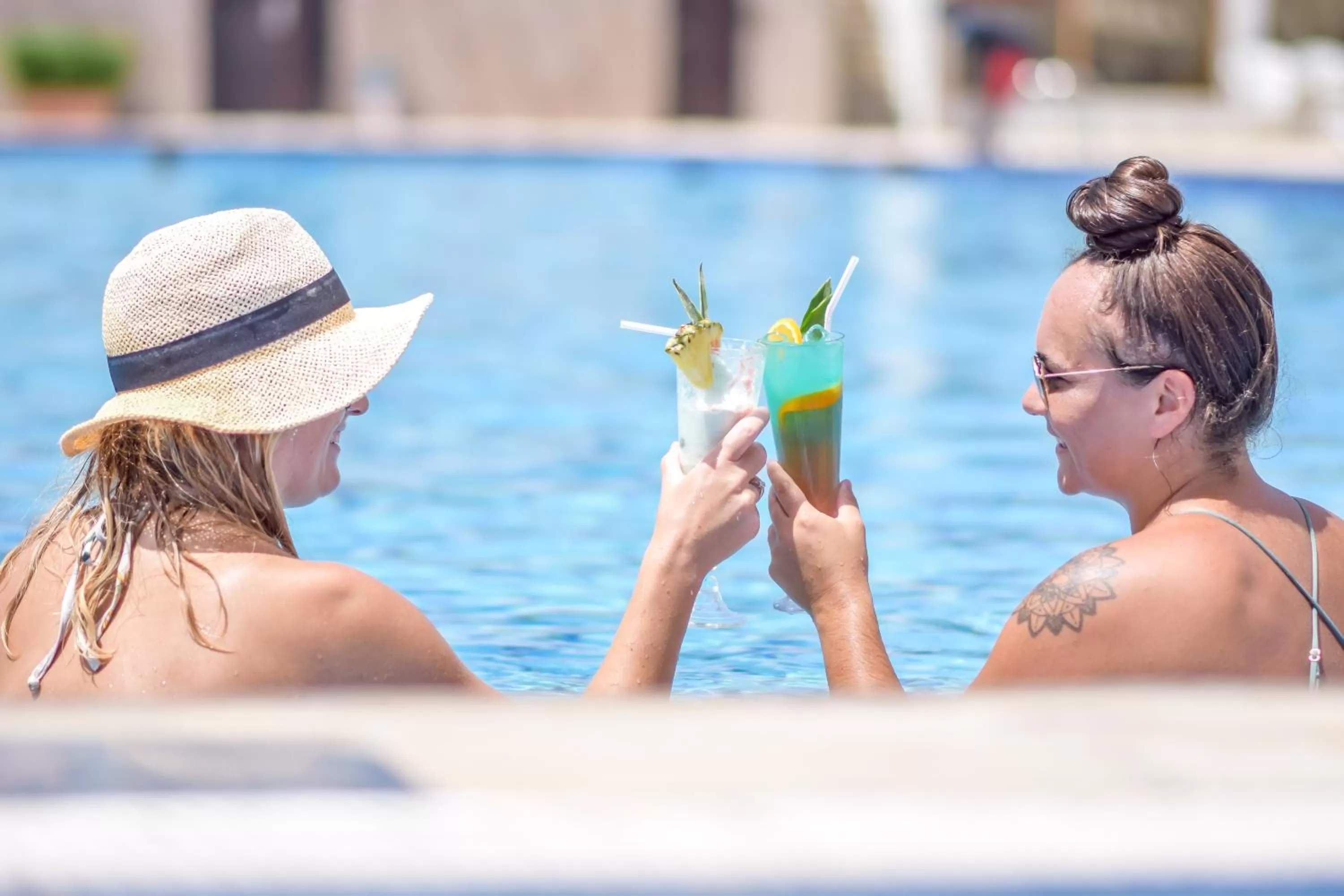 Swimming pool in Mirage Bab Al Bahr