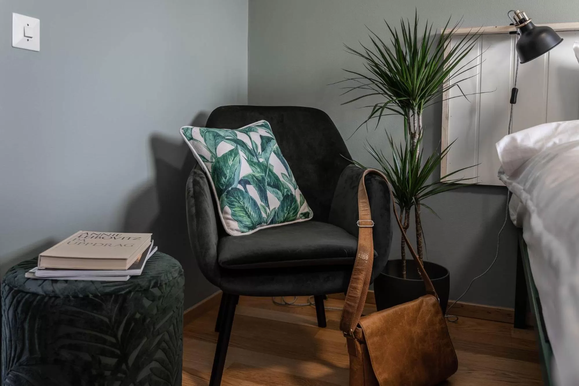 Living room, Bed in Botanika Uppsala